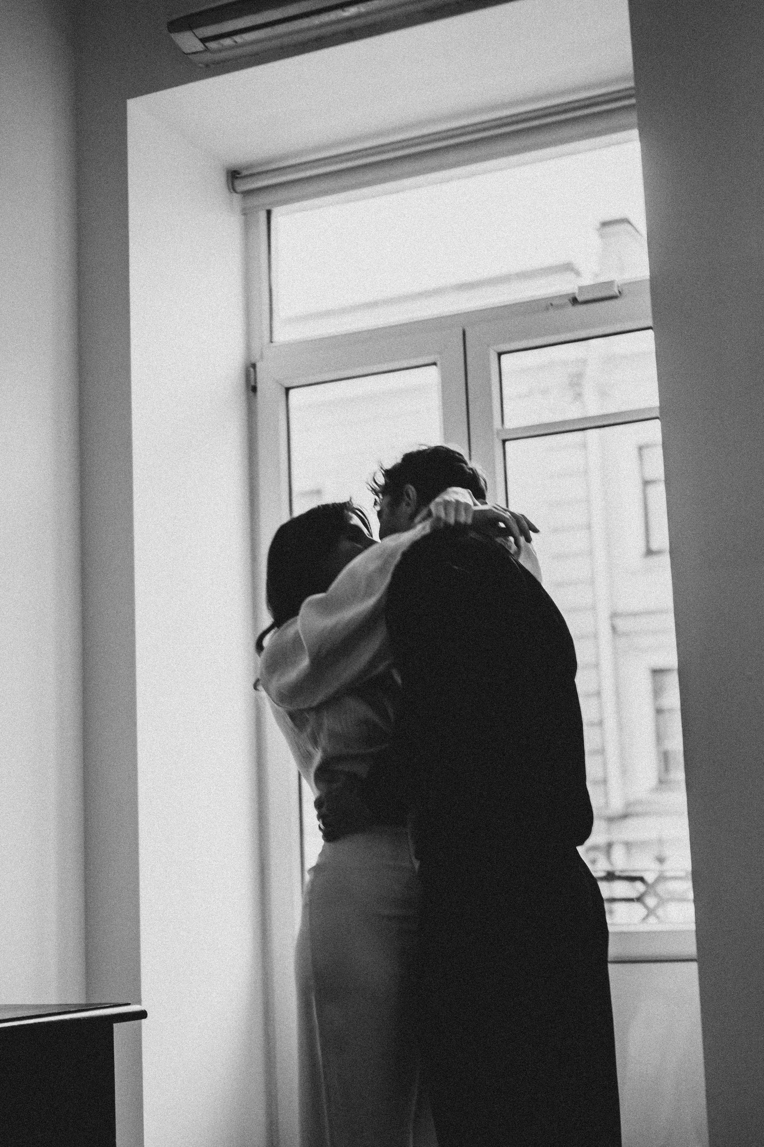 СБОРЫ ЖЕНИХА И НЕВЕСТЫ В УЮТНОЙ КВАРТИРЕ В ЦЕНТРЕ САНТК-ПЕТЕРБУРГА. Профессиональный фотограф, Санкт-Петербург — Виктория Богомолова