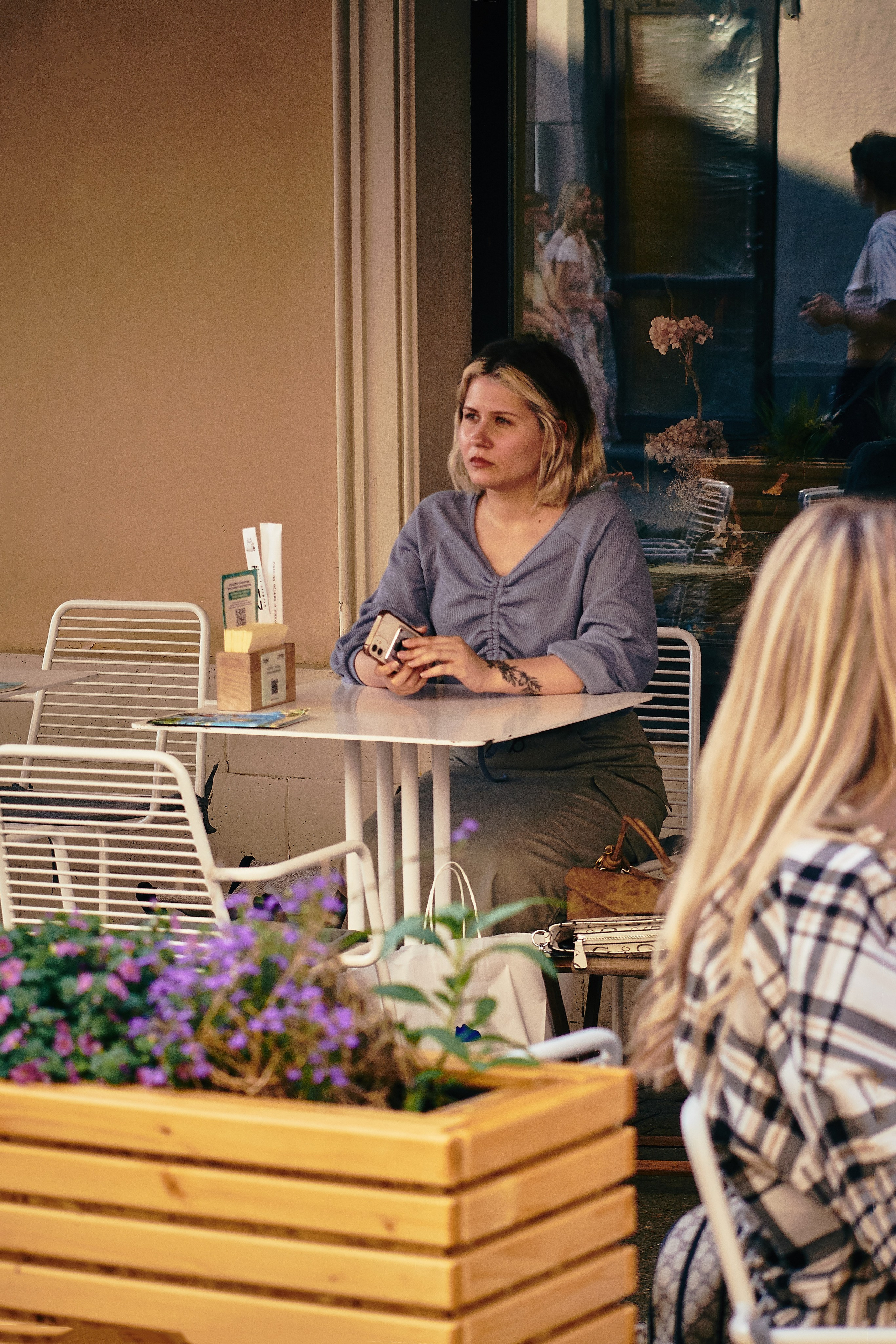 Женский портрет "Нахлынувшие воспоминания"  - фотограф Виталий Дени