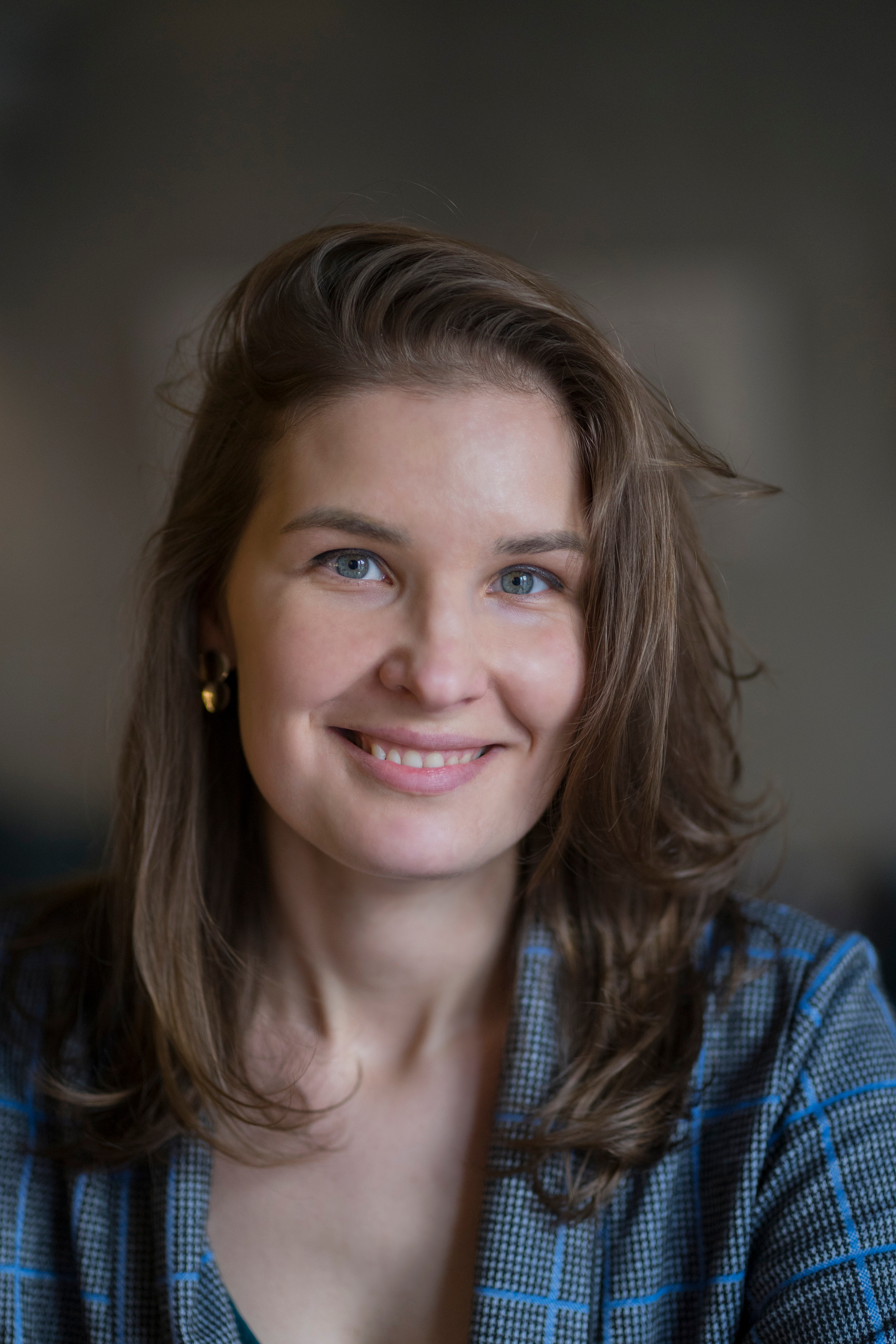 Женский портрет. Главная