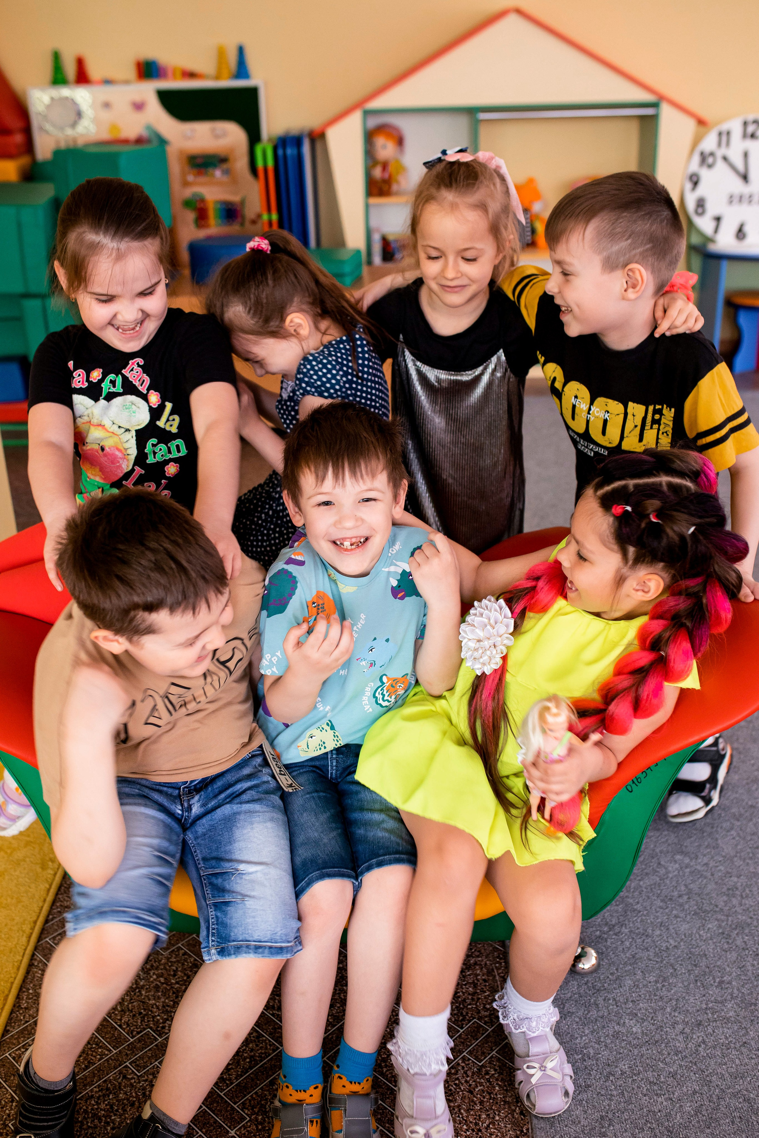 Выпускница Милена с группой. Семейный и детский фотограф город Тында Дарья