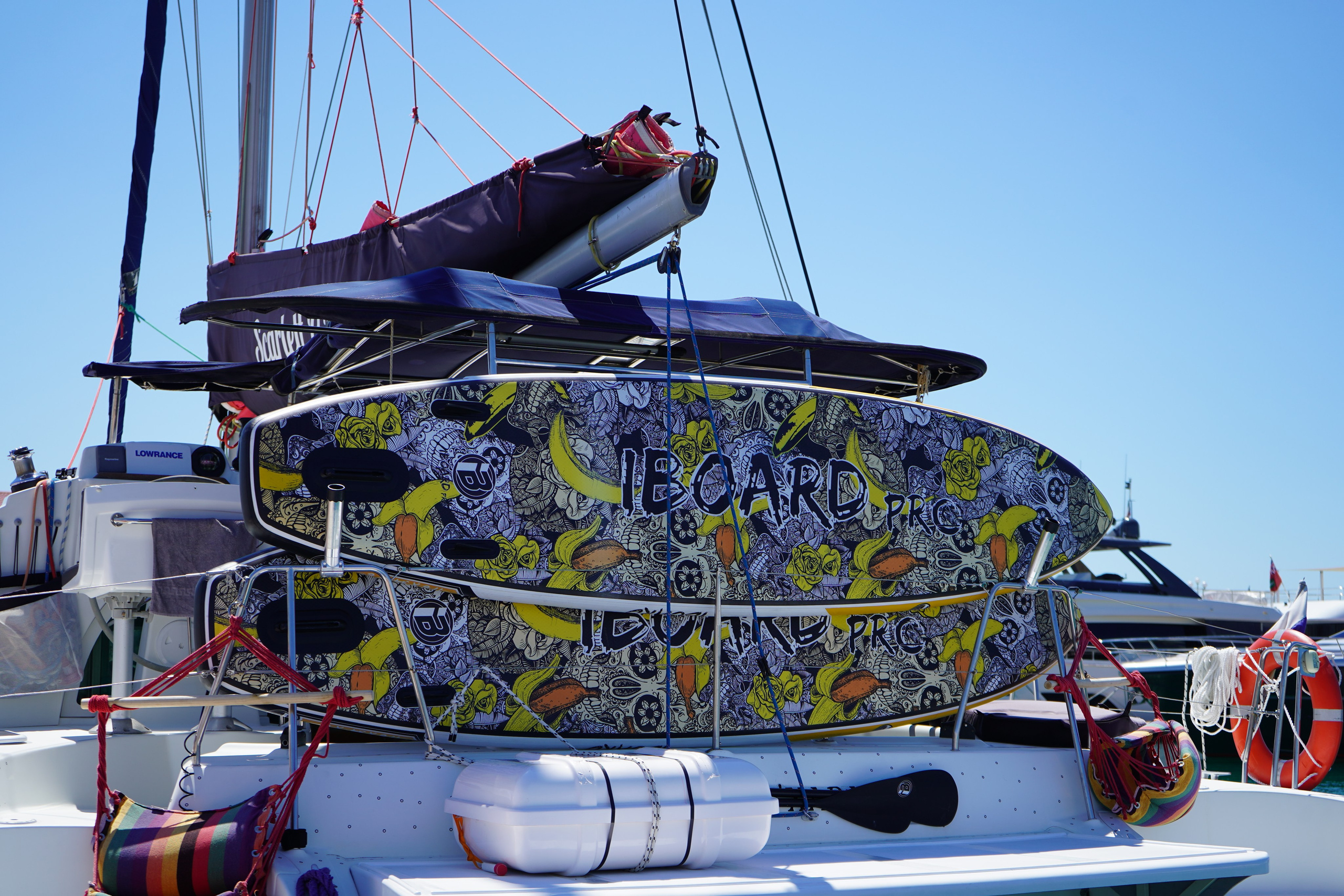 Катамаран Скарлетт о Хара Аренда Яхты в Сочи Яхтанаморе YACHTANAMORE