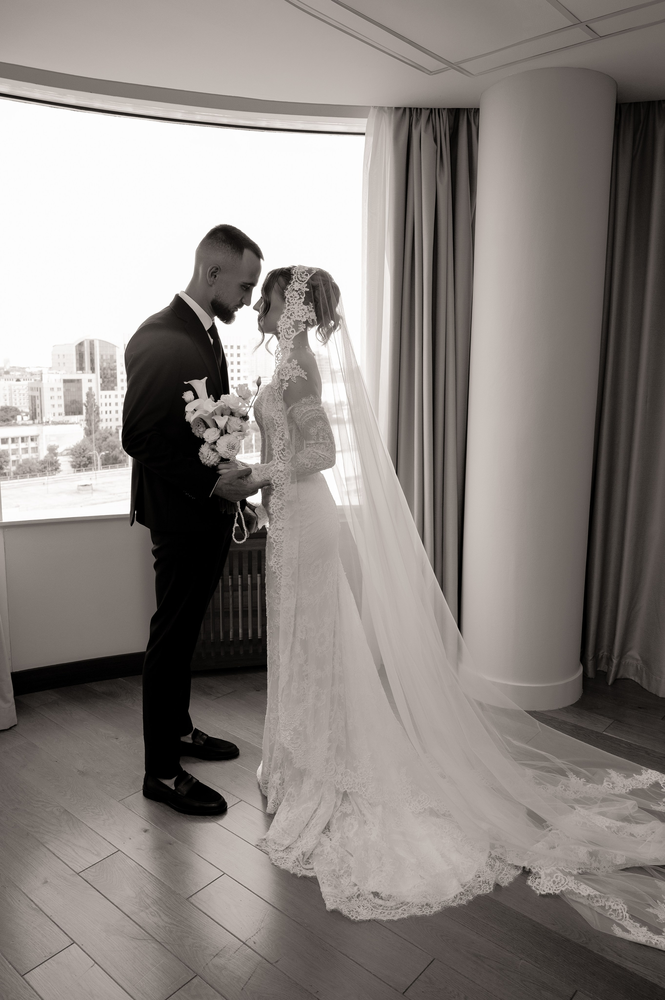 Свадьба (утро в отеле). Свадебный и семейный фотограф в Краснодаре Алина Мельник