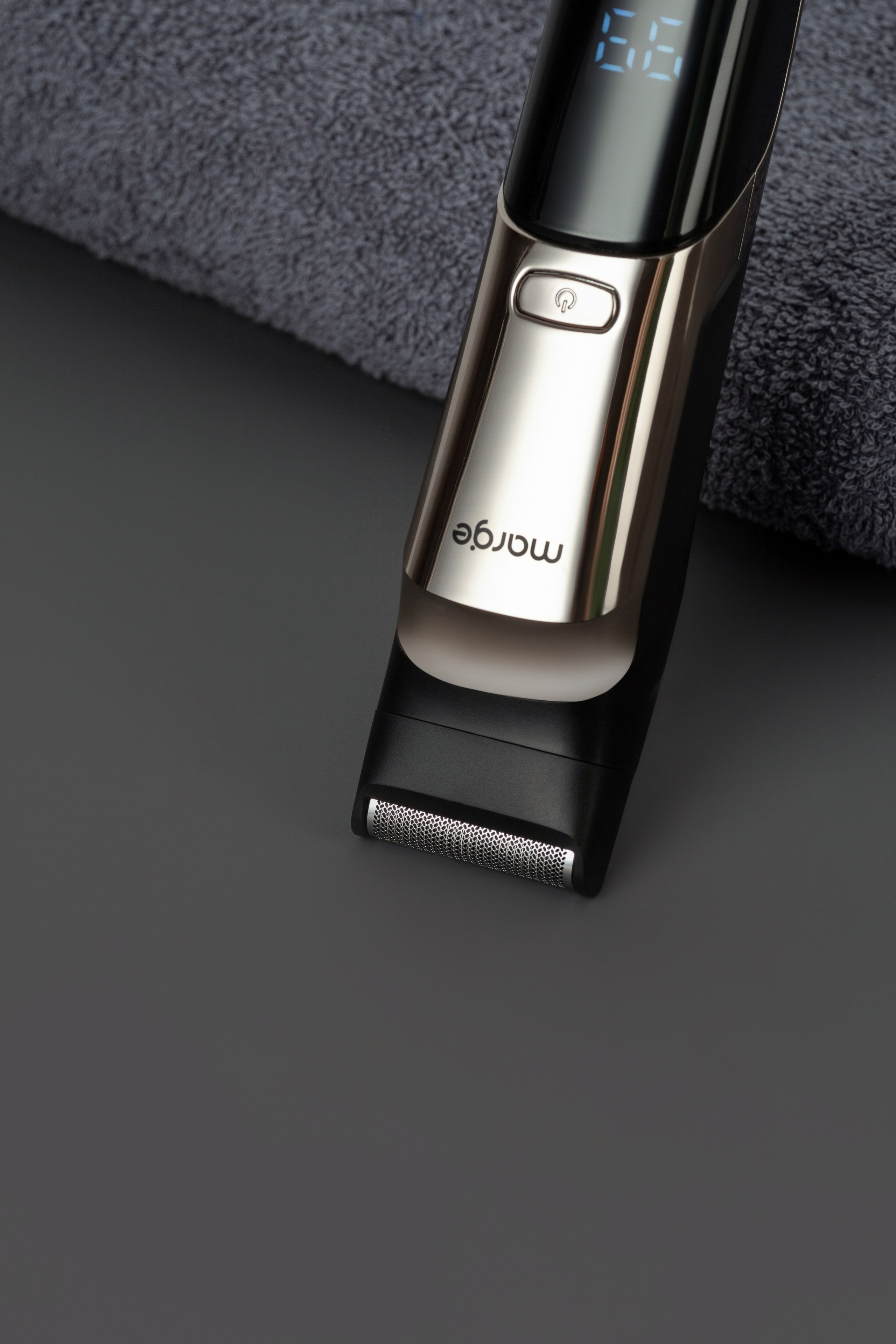 Ретушь фотографий косметических аппаратов | Студия SVITHART