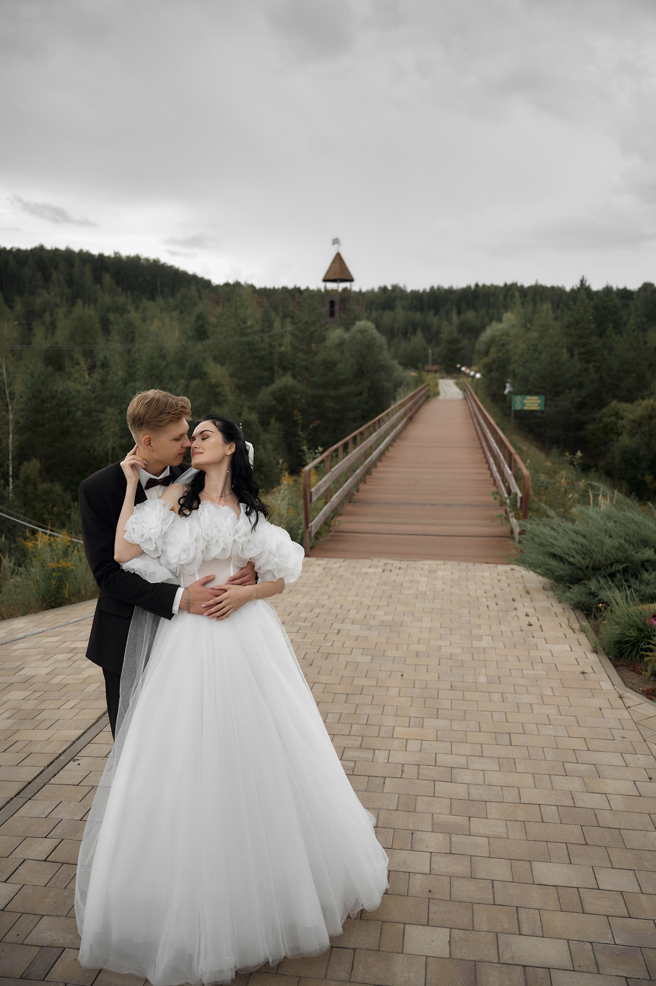 Свадебные фото из Цитадели. Свадебный фотограф в Туле Никита Беляев