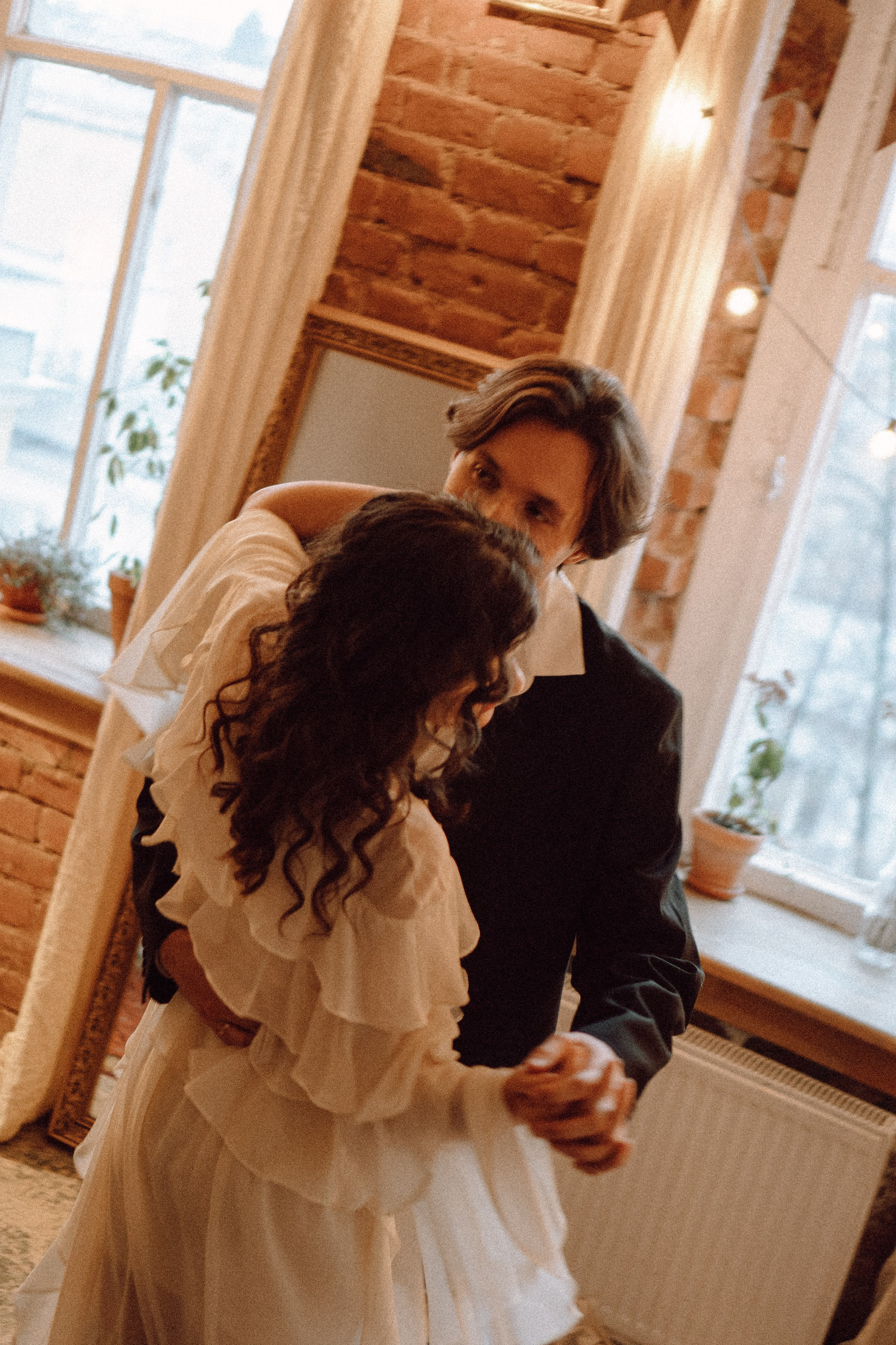 УТРО ЖЕНИХА И НЕВЕСТЫ В ФОТОСТУДИИ И ОСНОВНАЯ ФОТОСЕСИСИЯ ЗИМОЙ. Профессиональный фотограф, Санкт-Петербург — Виктория Богомолова