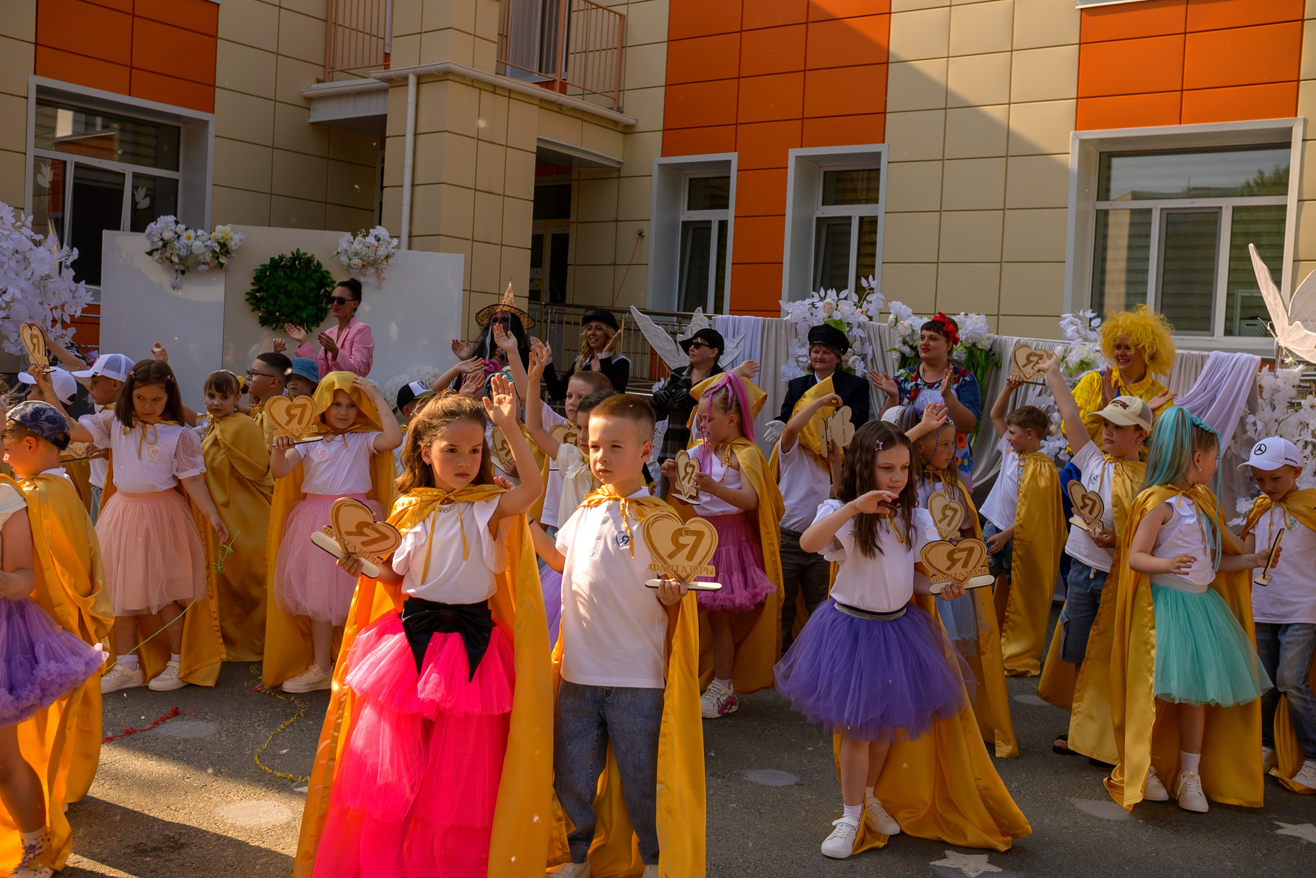 Репортаж выпускного группа «Фантазёры» 3 садик. Фотограф новорожденных, семейный детский в Тюмени Татьяна Морозова