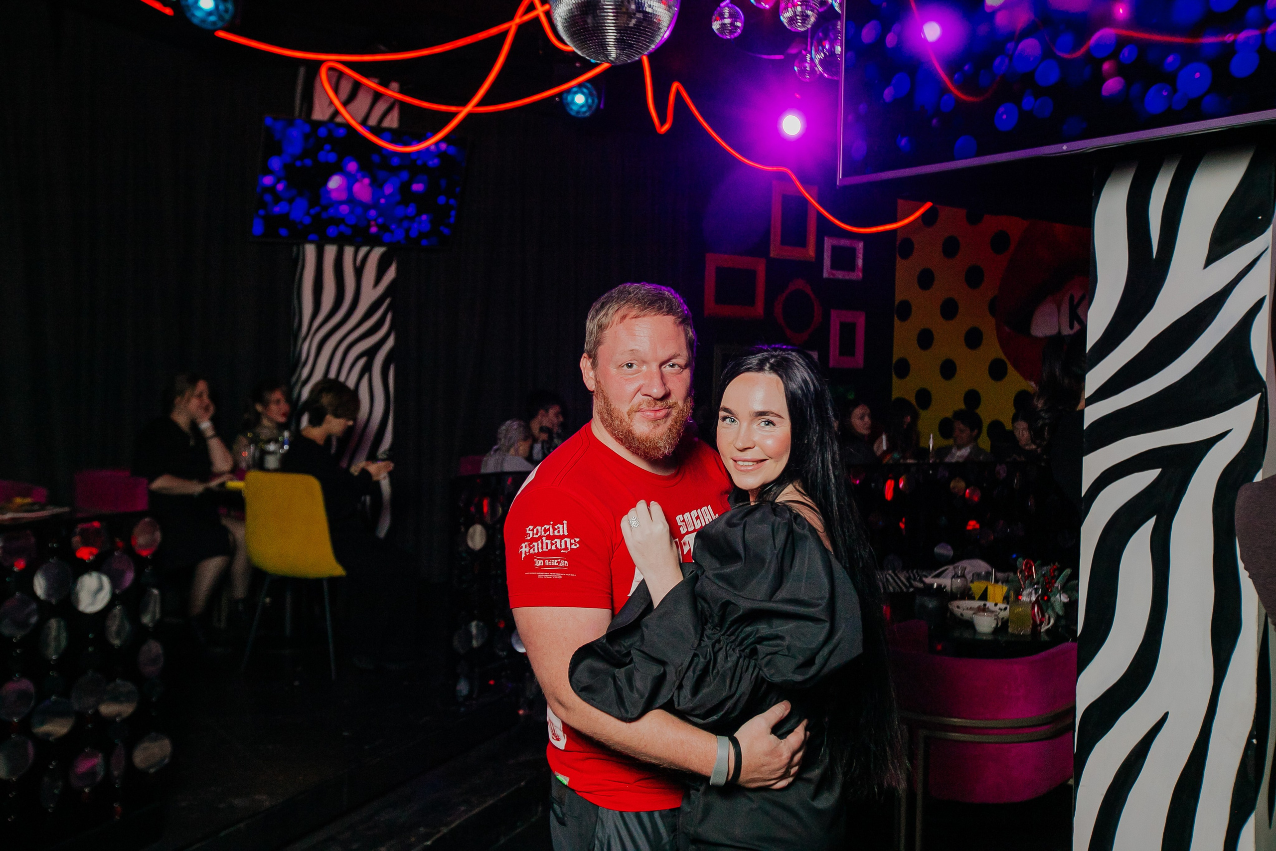 БАР МОЛОДОСТЬ. Репортажный и портретный фотограф в Екатеринбурге Гизатуллин Марат