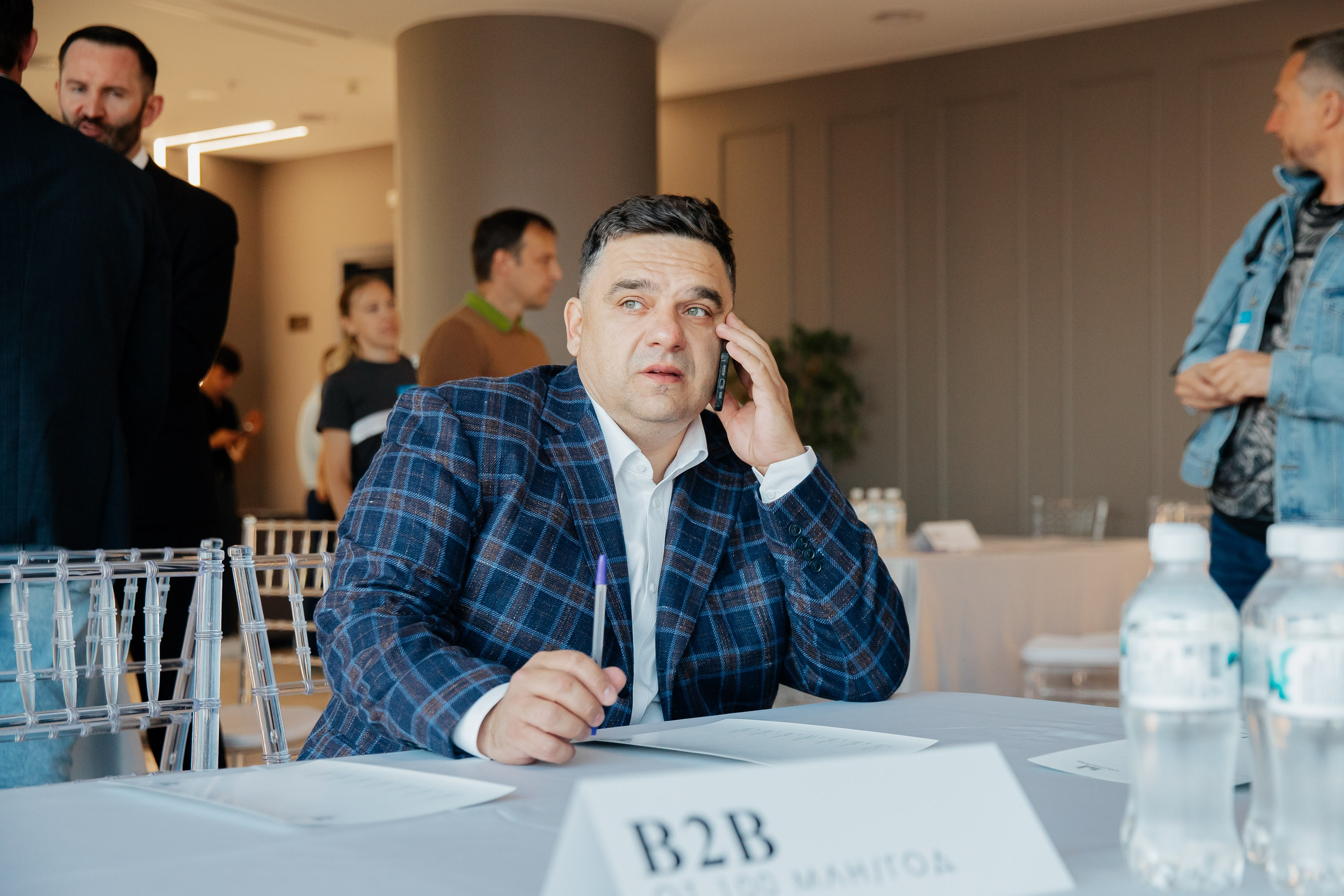 Высоцкий «Клуб строителей». Репортажный и портретный фотограф в Екатеринбурге Гизатуллин Марат