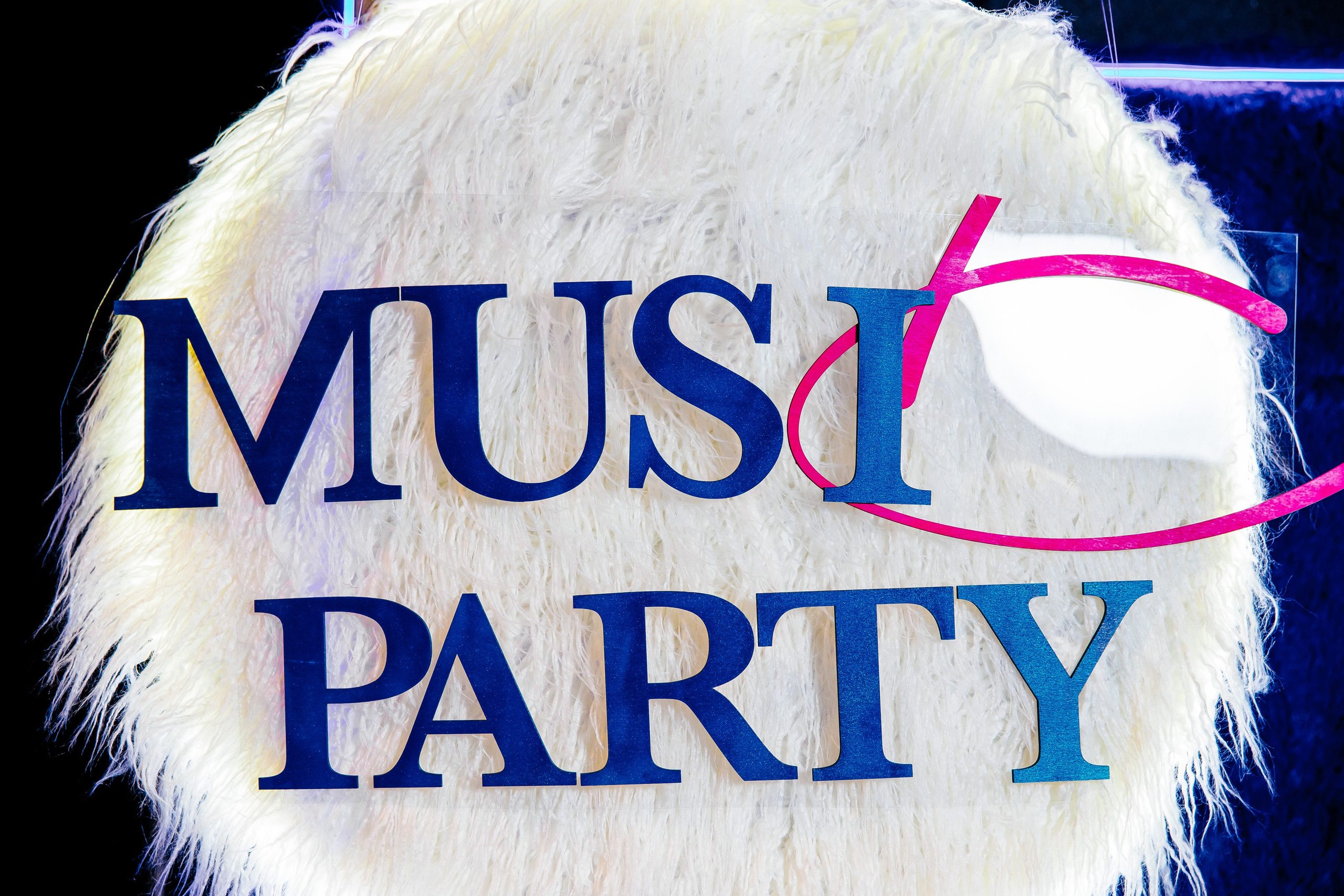 ЮБИЛЕЙНЫЙ КОНЦЕРТ АНИ. Репортажный и портретный фотограф в Екатеринбурге Гизатуллин Марат