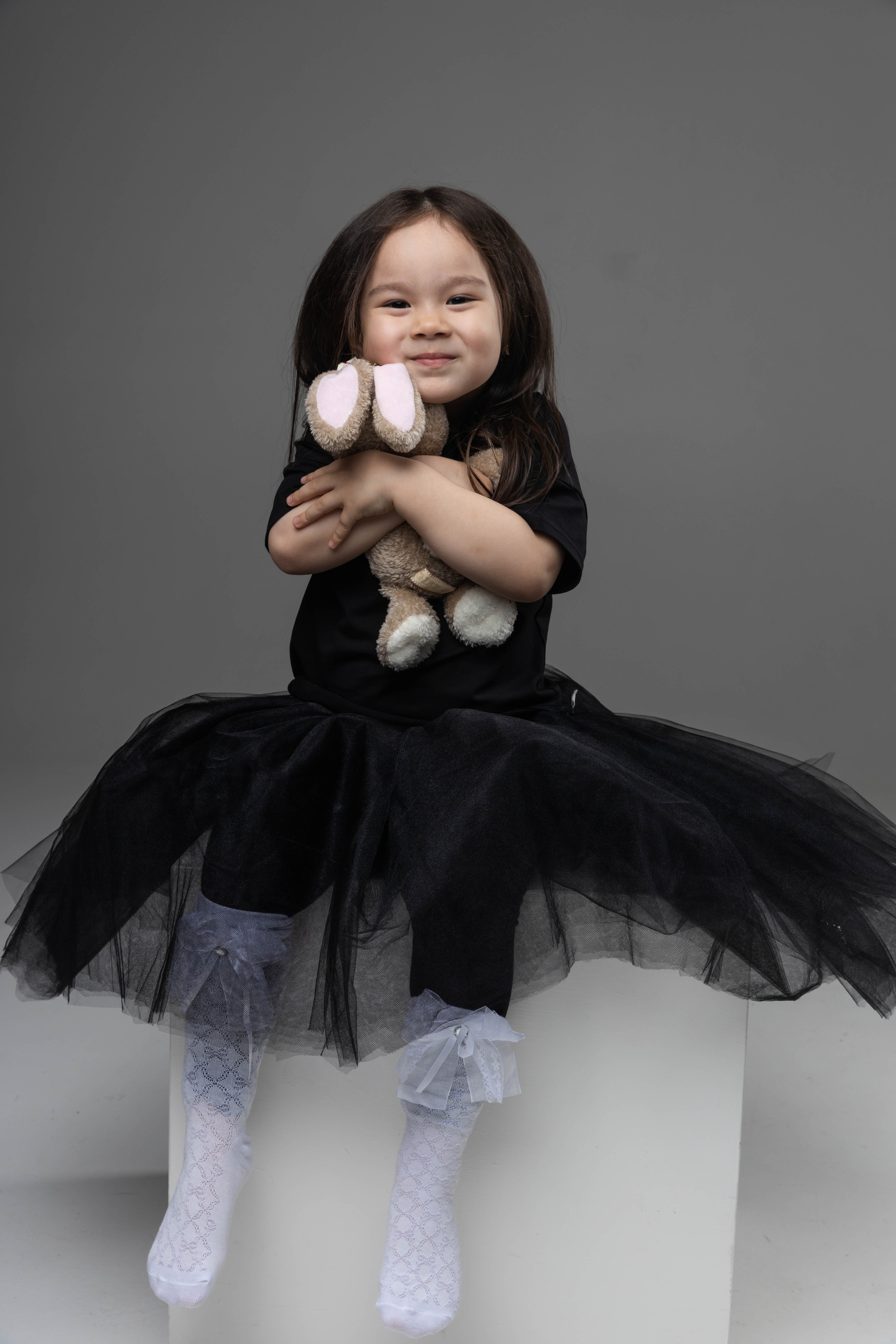 Alice and Sofi. Maxim Tsoy Photography