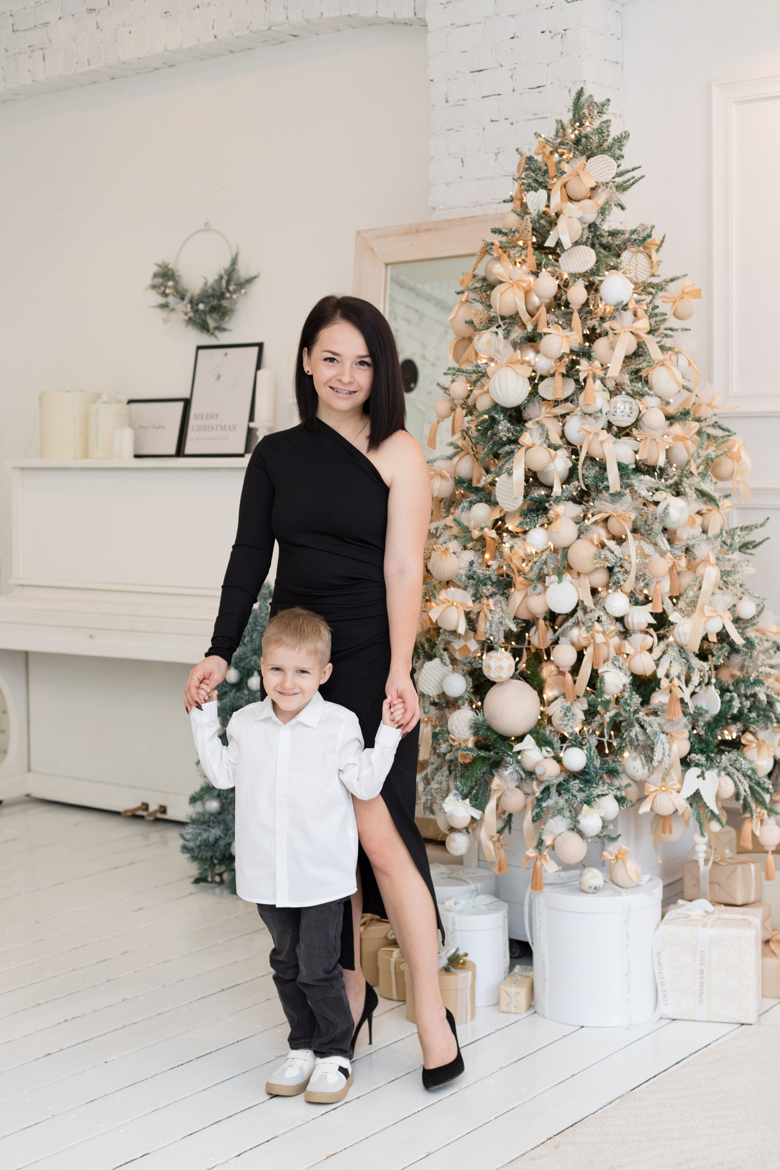 Новогодняя фотосессия Вероники и Феди. Детский и контент фотограф Надя Волкова Санкт-Петербург