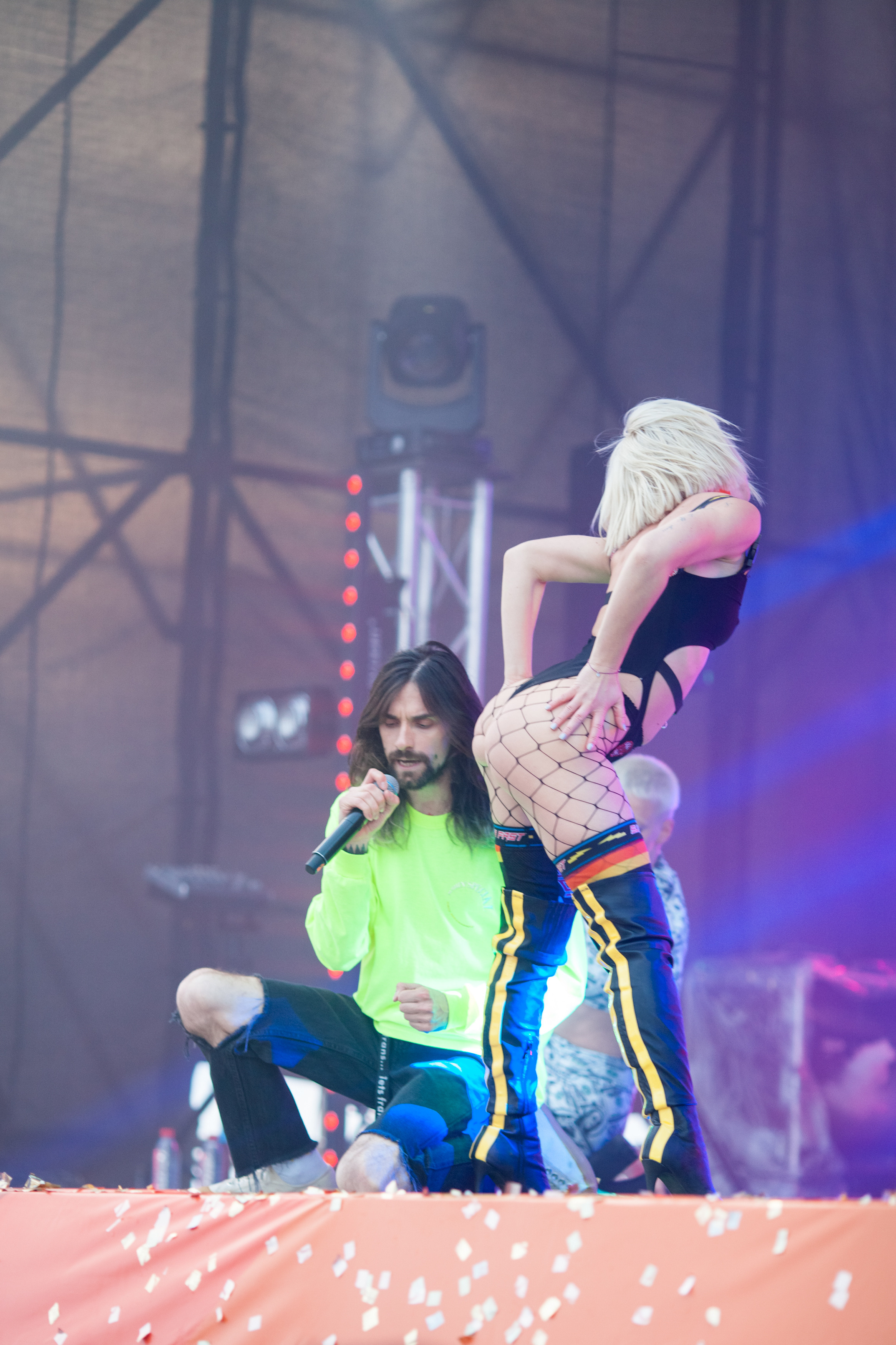 АГОНЬ| Quest Pistols. ГЛАВНАЯ