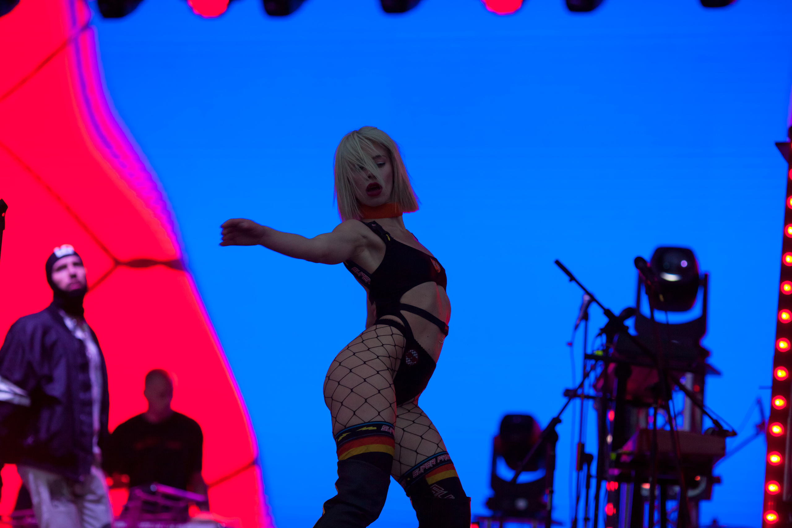 АГОНЬ| Quest Pistols. ГЛАВНАЯ