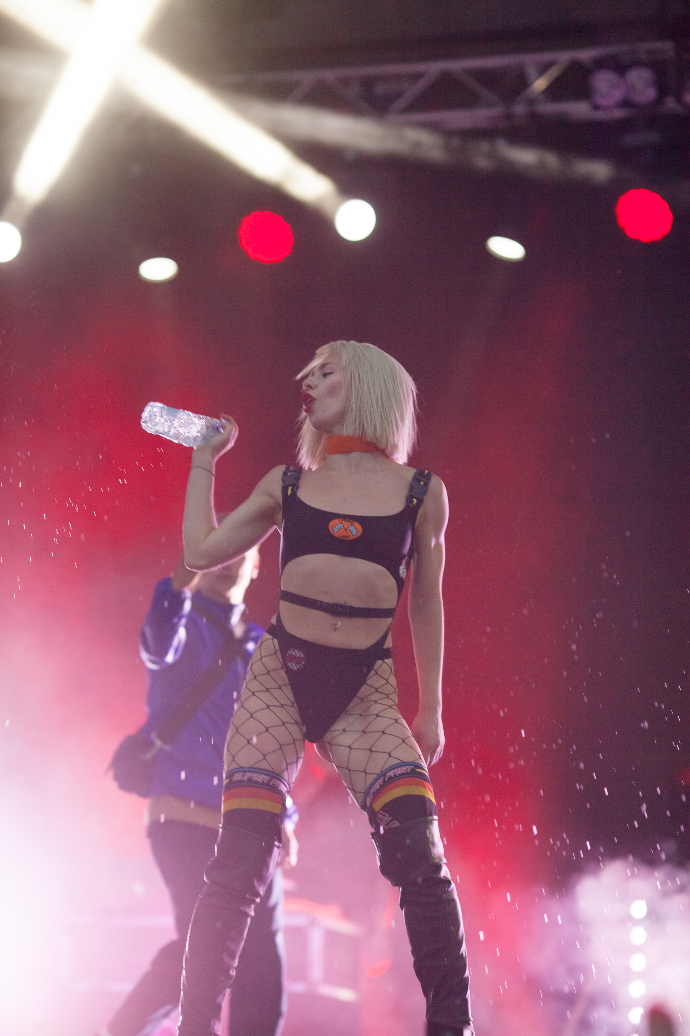 АГОНЬ| Quest Pistols. ГЛАВНАЯ