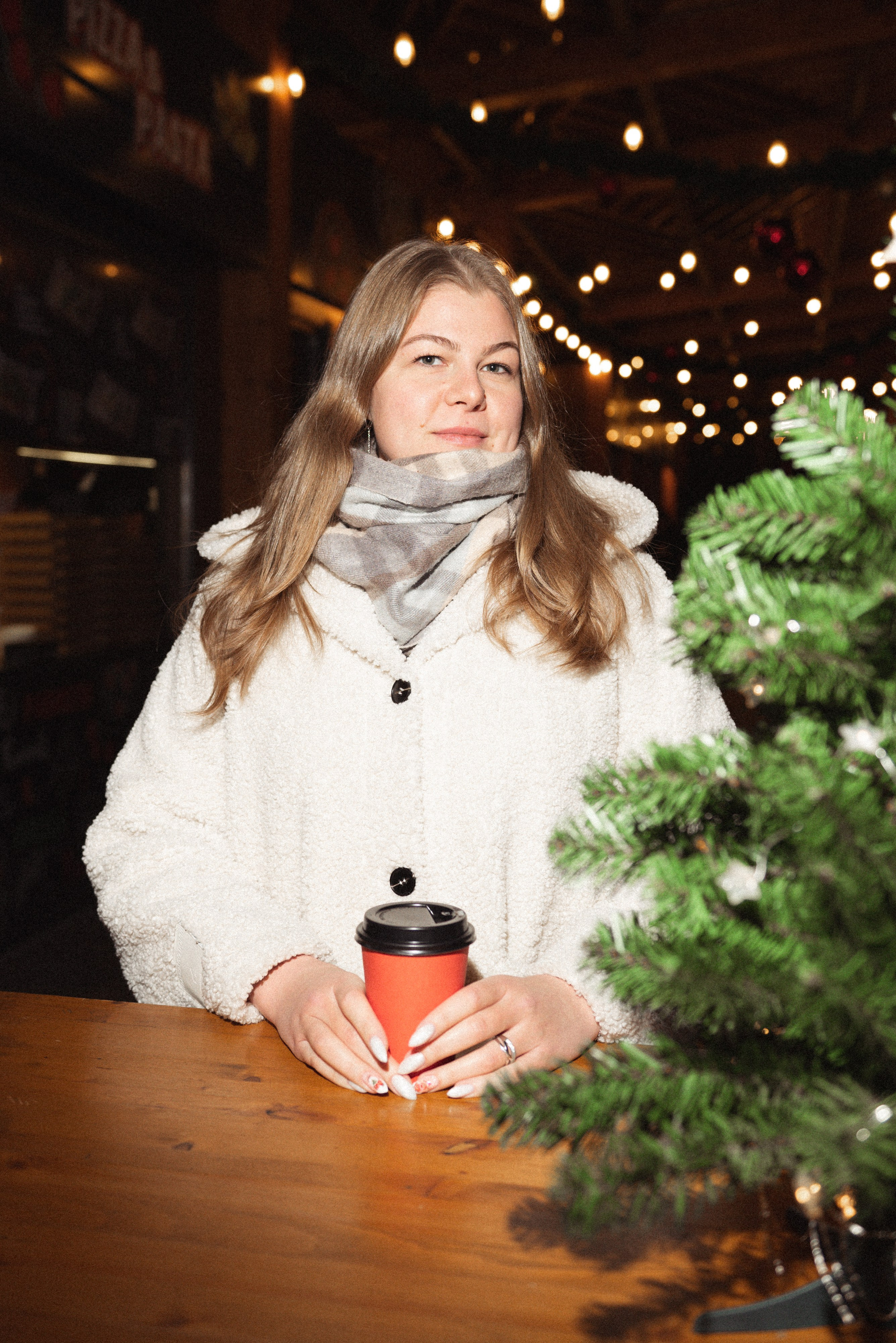 Анита (@anita_prosmm). Фотограф Москва Настя Профотовна. Репортажные, свадебные и контент фотосессии