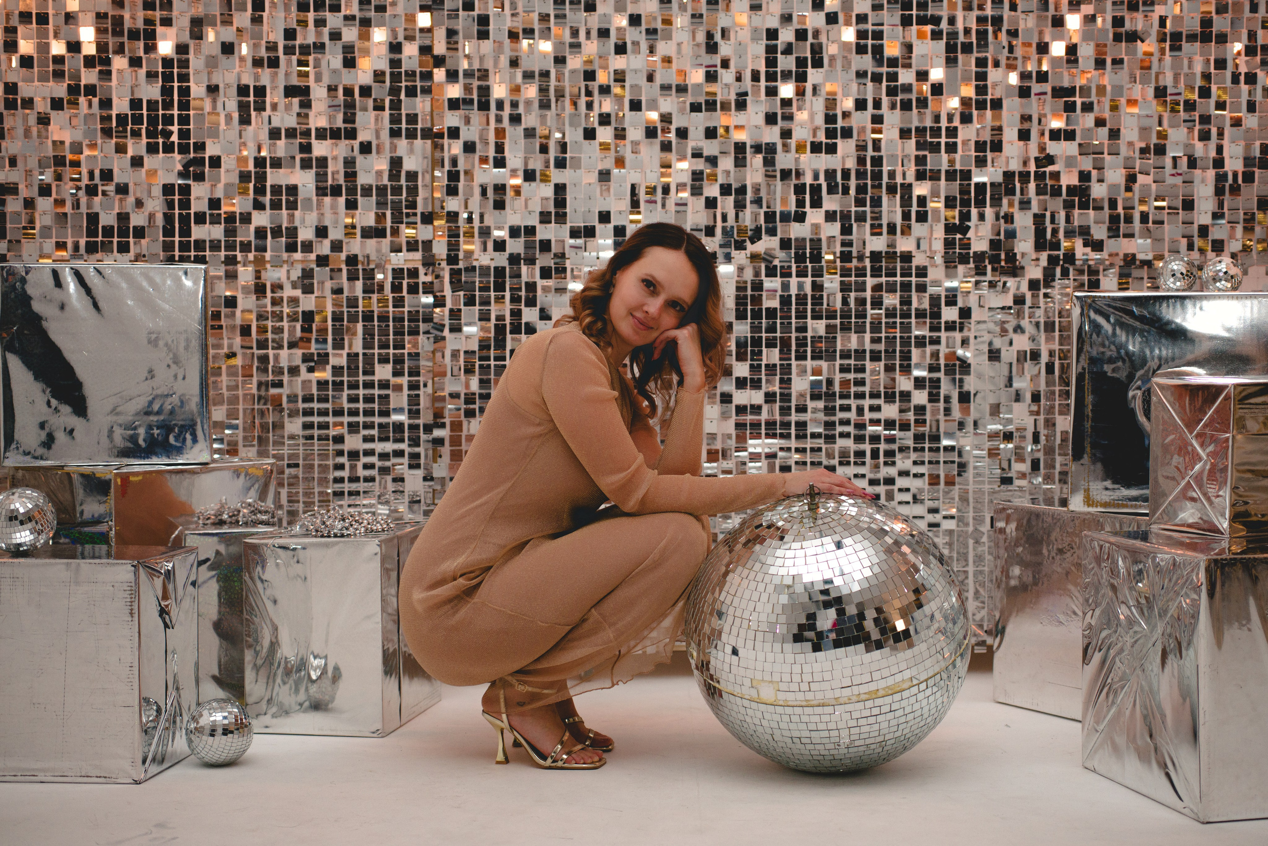 Юля и Настя в студии. Фотограф Людмила Белова