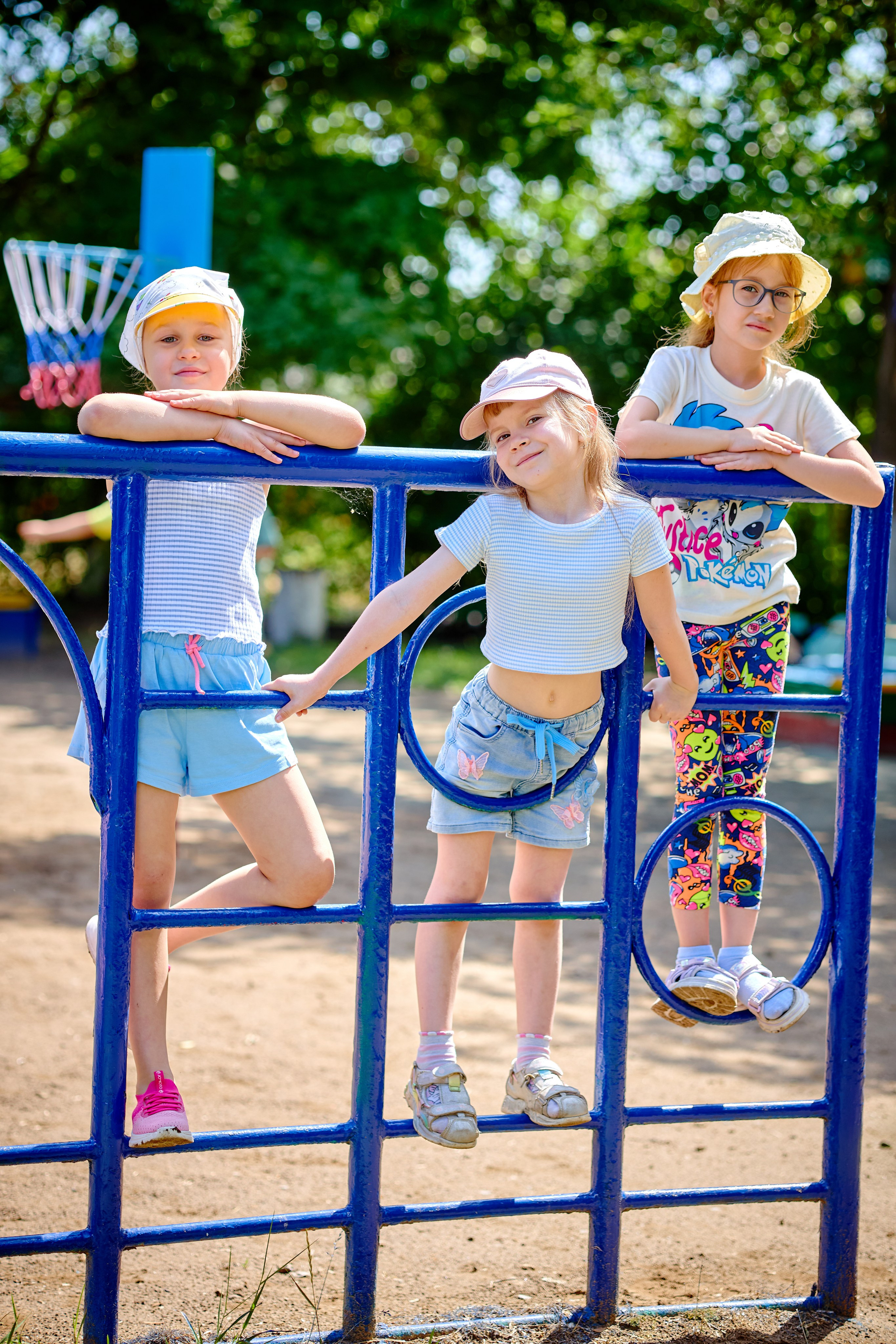 Пример летней съемки в детском саду № 92 Старшая группа Радуга. Фотограф Выпускные альбомы Таганрог Сергей Коробченко