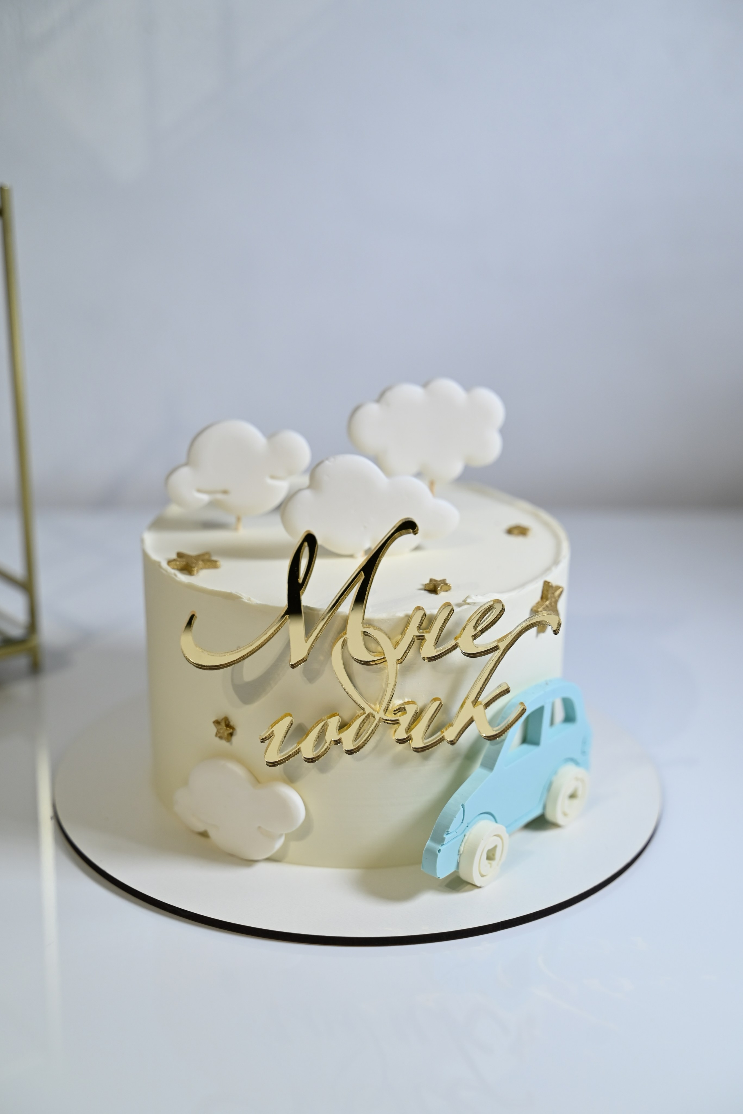 Праздничные семейные торты. Свадебные торты в Ростове-на-Дону