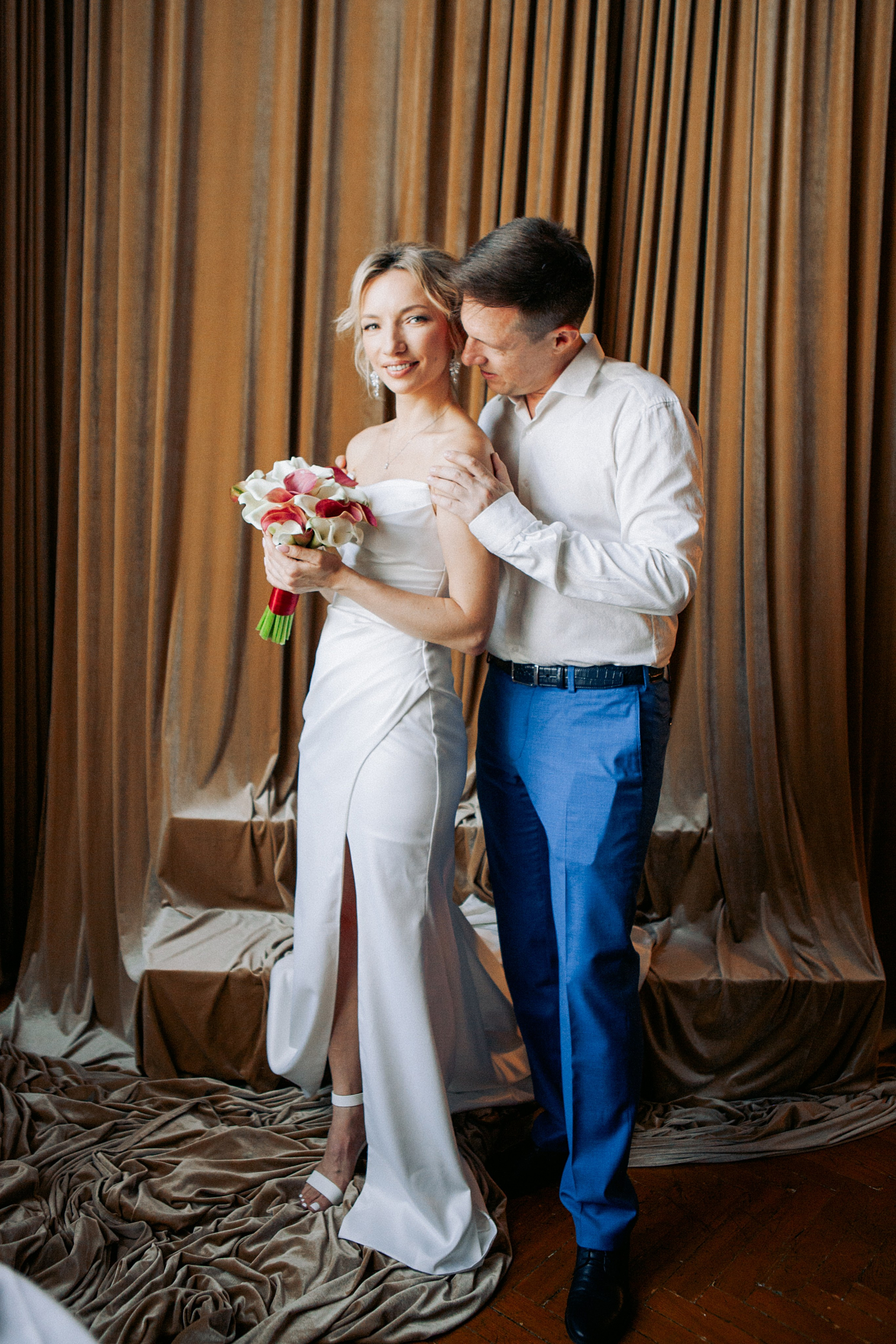 Утро невесты и фотосессия в гостинице radisson collection hotel moscow бывшая гостиница украина. Фотограф Ольга Ефремова