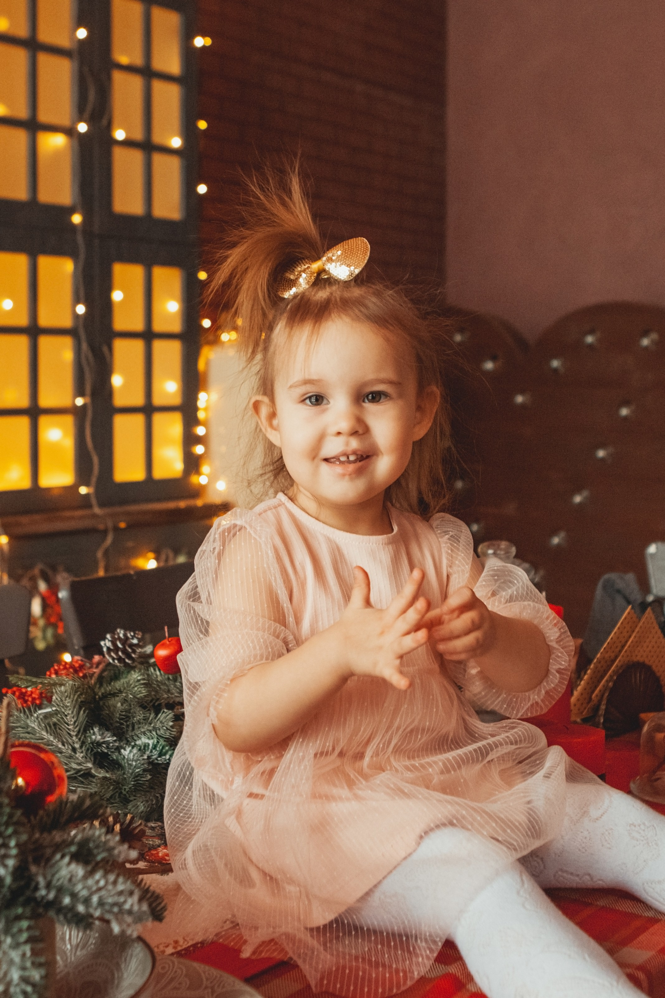 Новогодняя семейная фотосессия в студии. Фотограф Ольга Ефремова