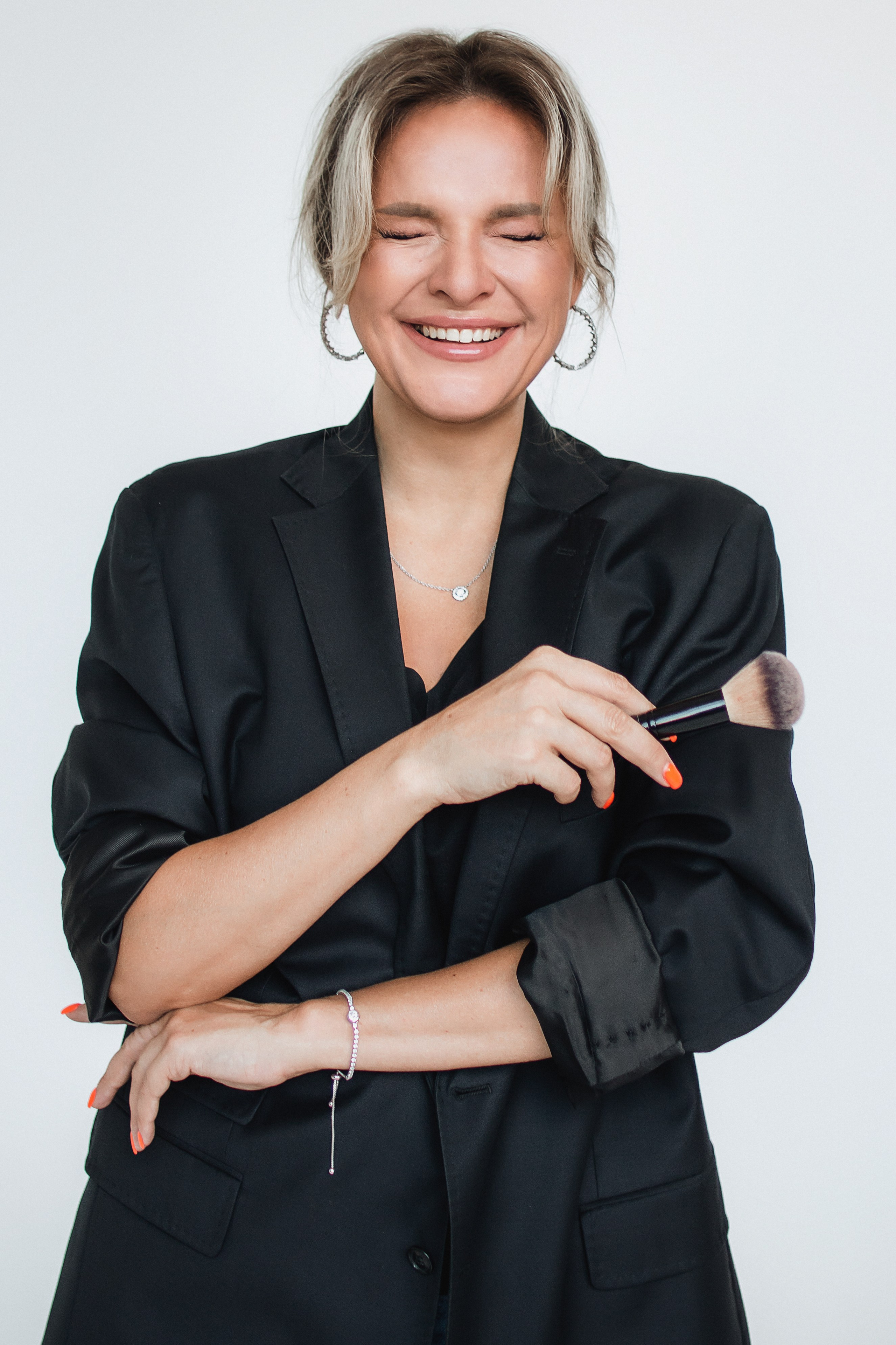 Визажист Ерещенко Юлия. Женский и семейный фотограф в Калининграде Надежда Подлипинская