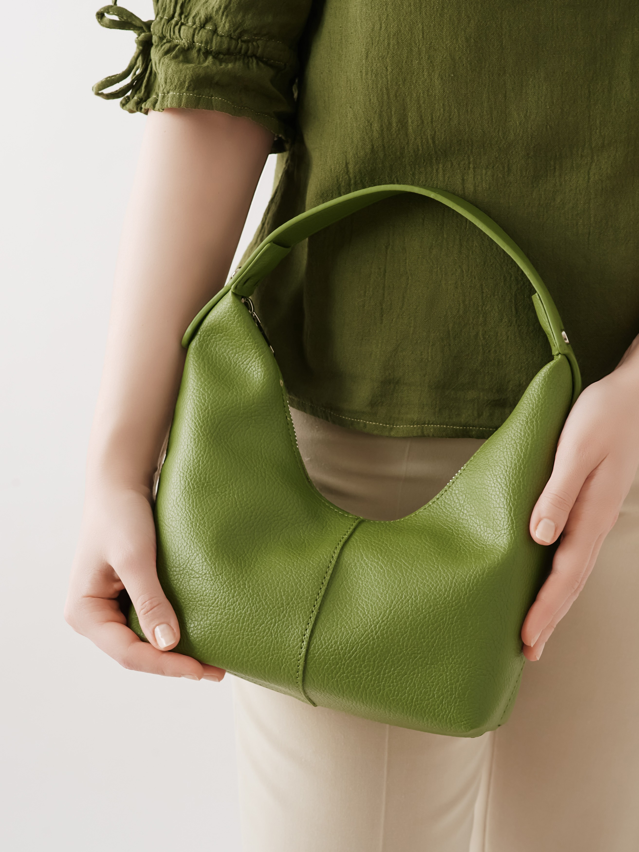 Сумки. Предметный фотограф, инфографика и видео в Санкт-Петербурге