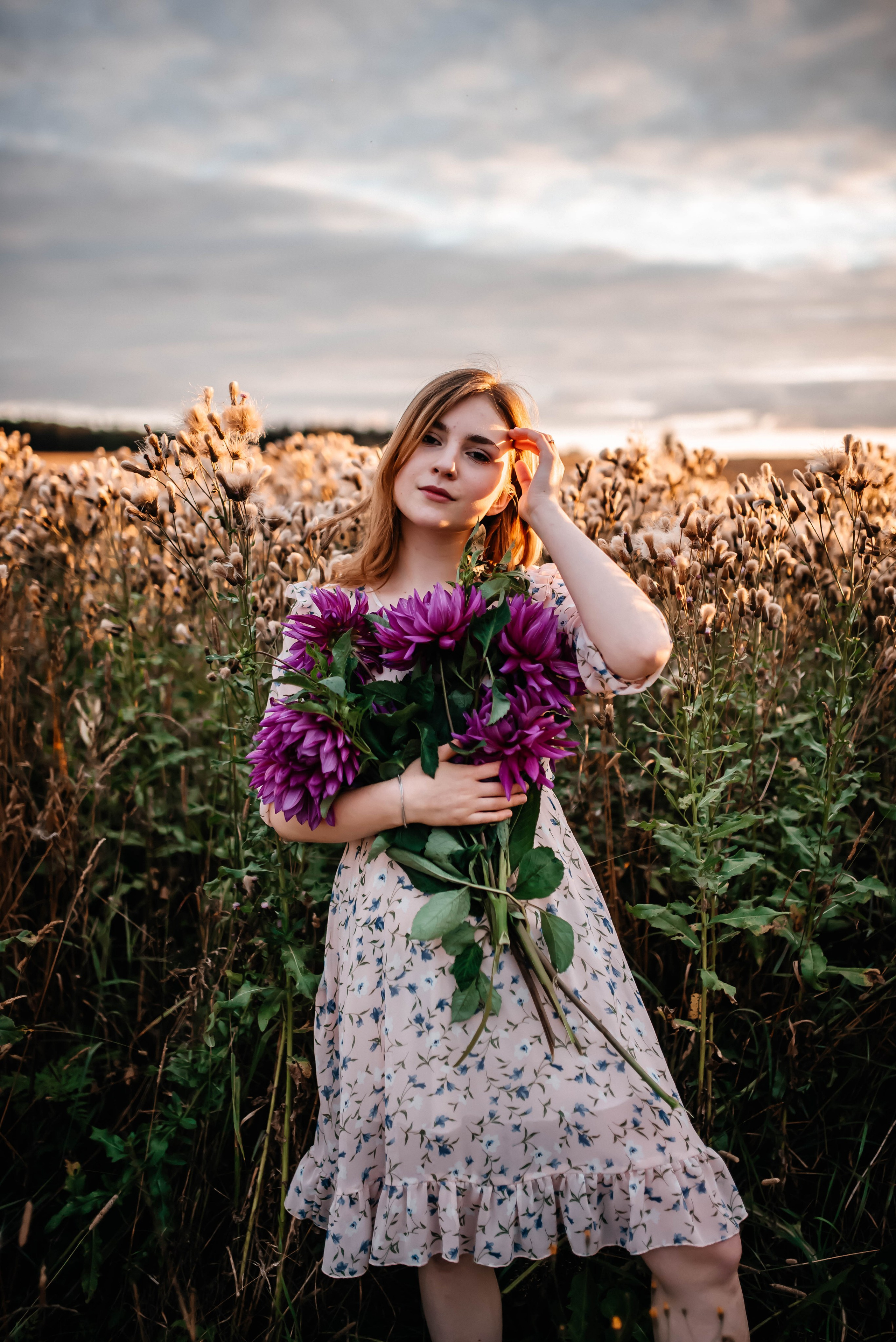 Маша, лето, закат. Главная