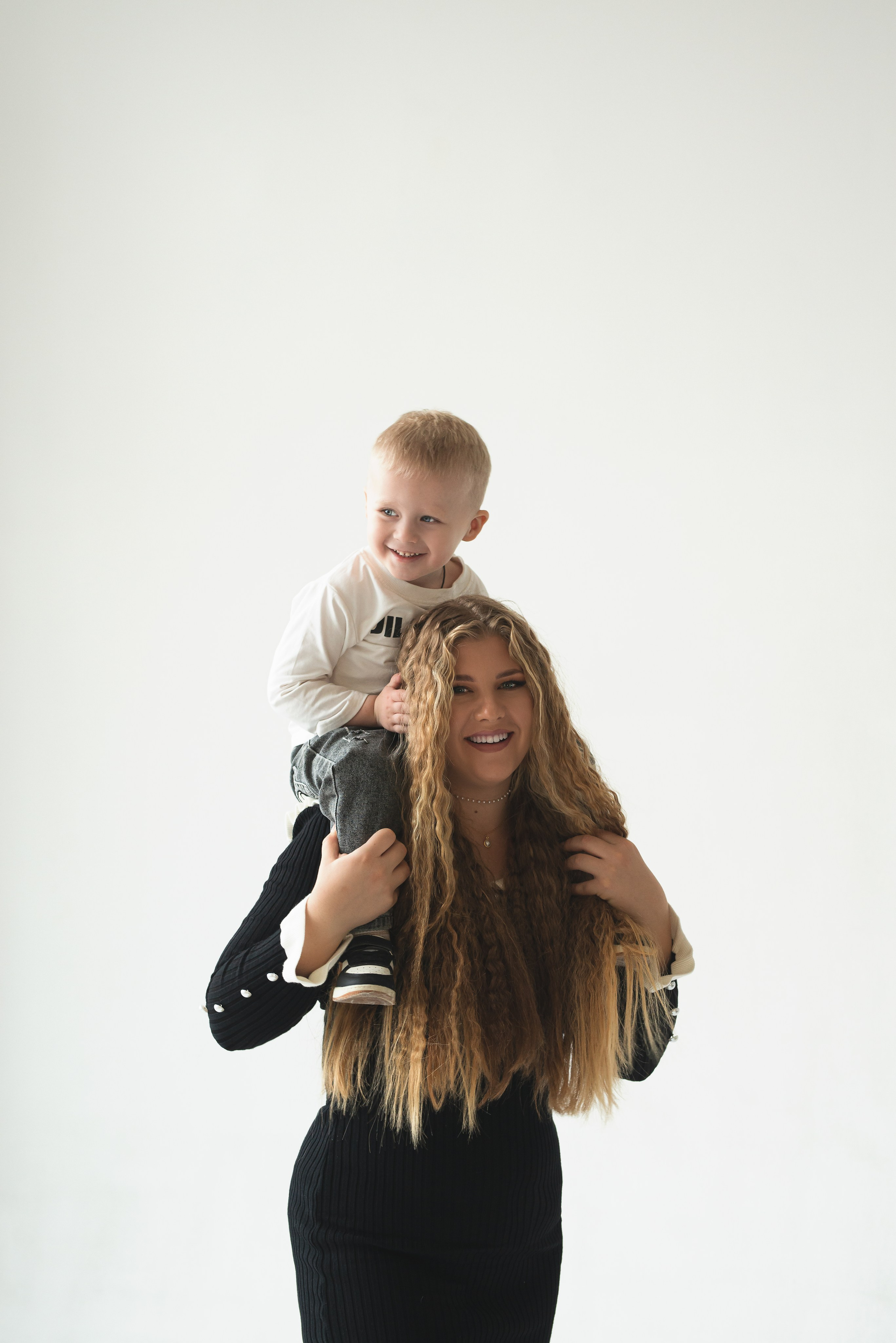 Максиму 3 годика. Фотограф Таинств Крещения и Венчания в г. Курске