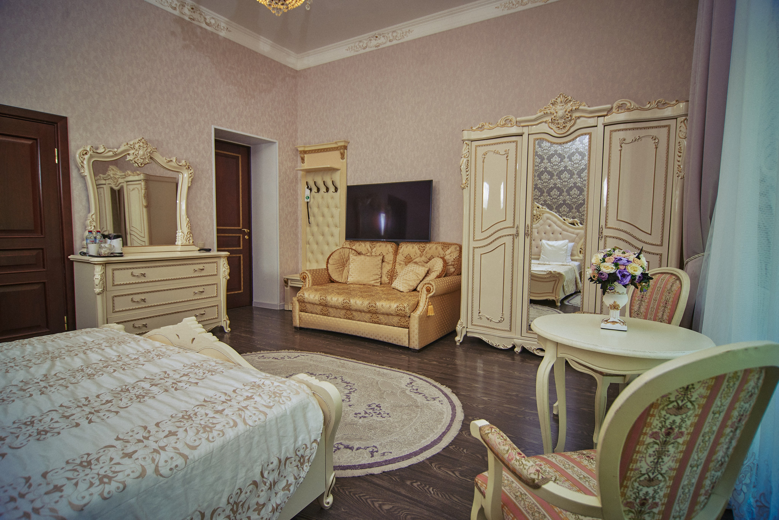 Бутик-отель «ГерМания». Константин Кордонский | Интерьерный и food-фотограф в Кисловодске и КМВ