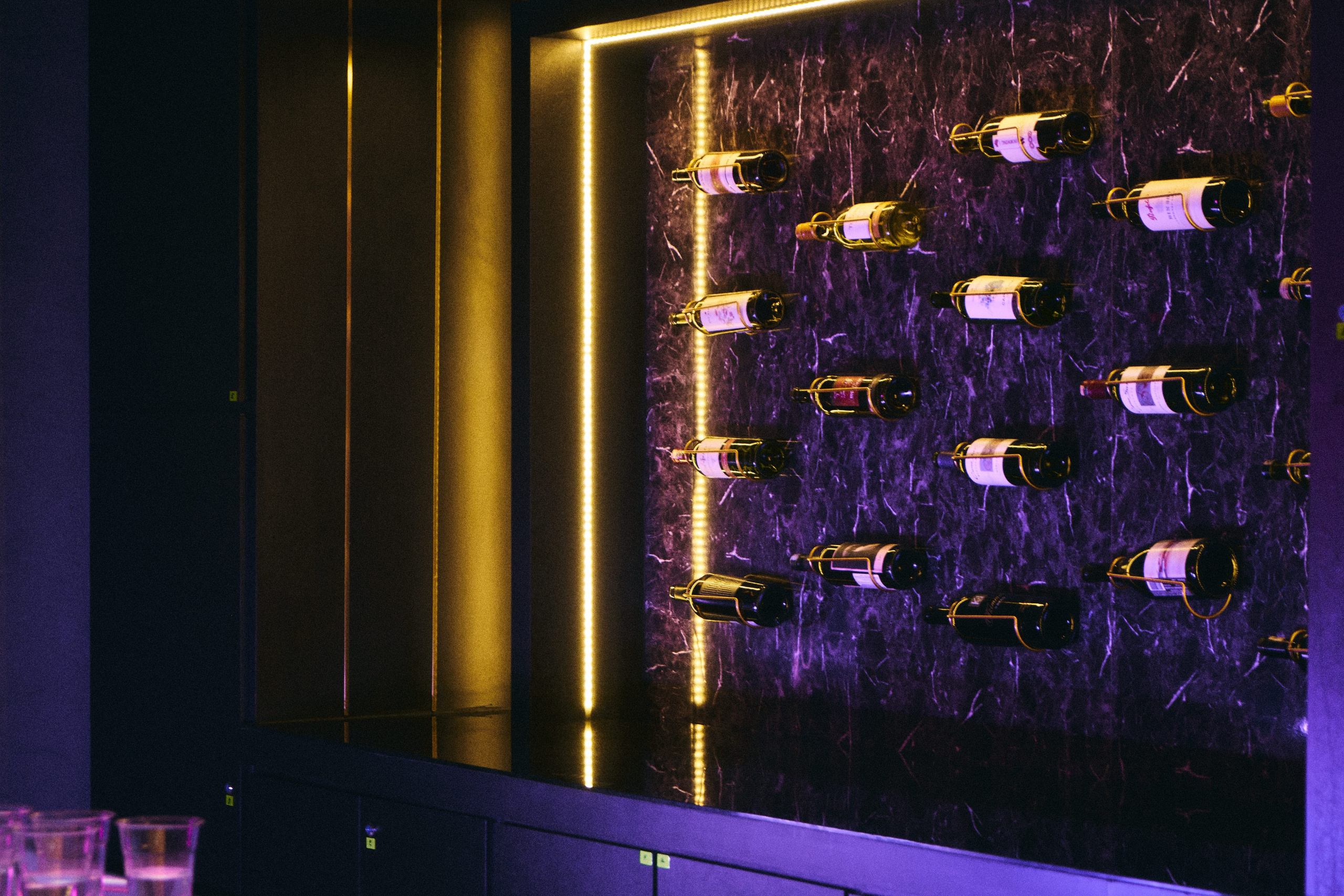 Lavender Mansion. See the moment and catche. commercial and reportage