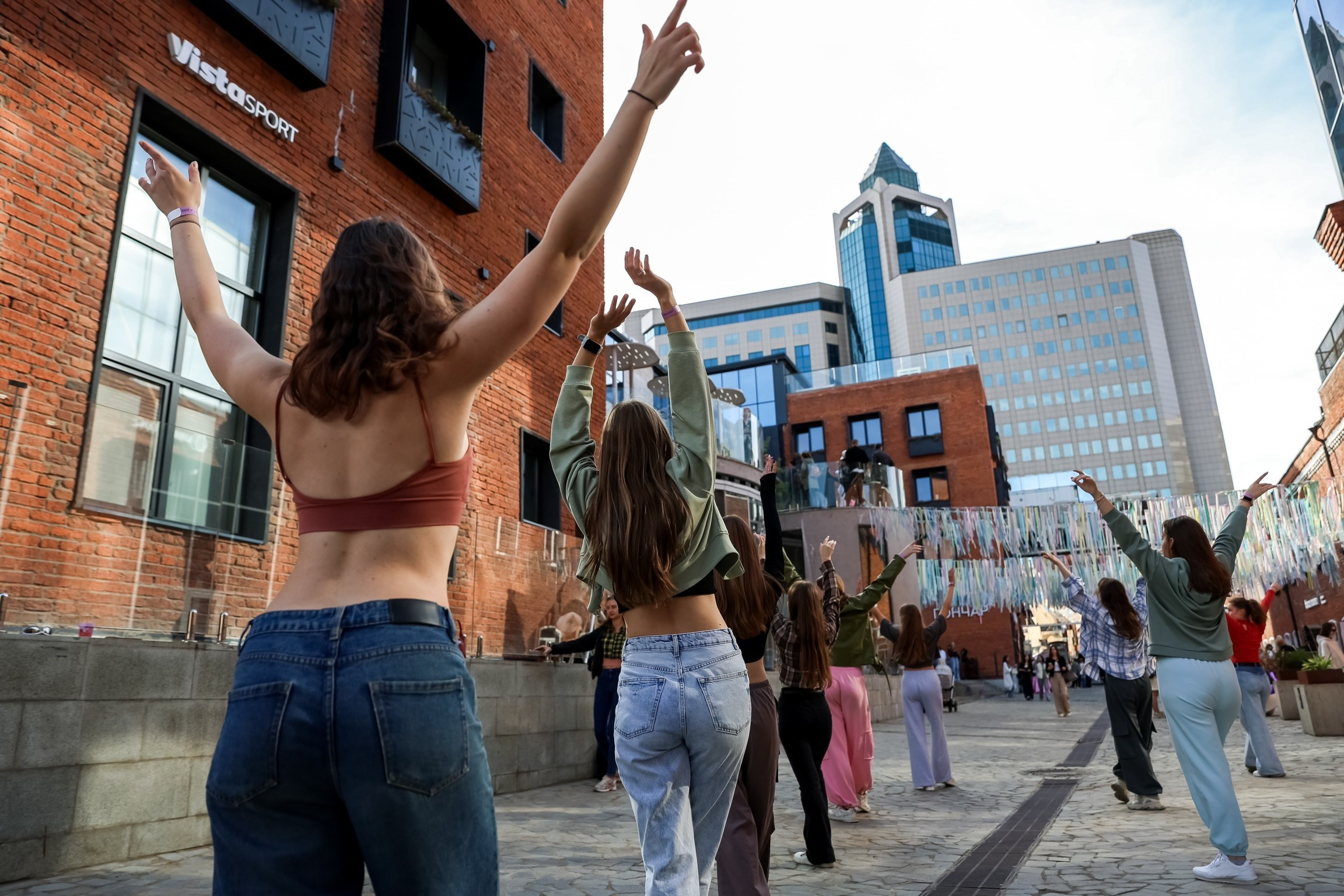 GIRLY FEST FLEXY & LA JOLE. Photographer Viktoriya Markushina «My world throug»