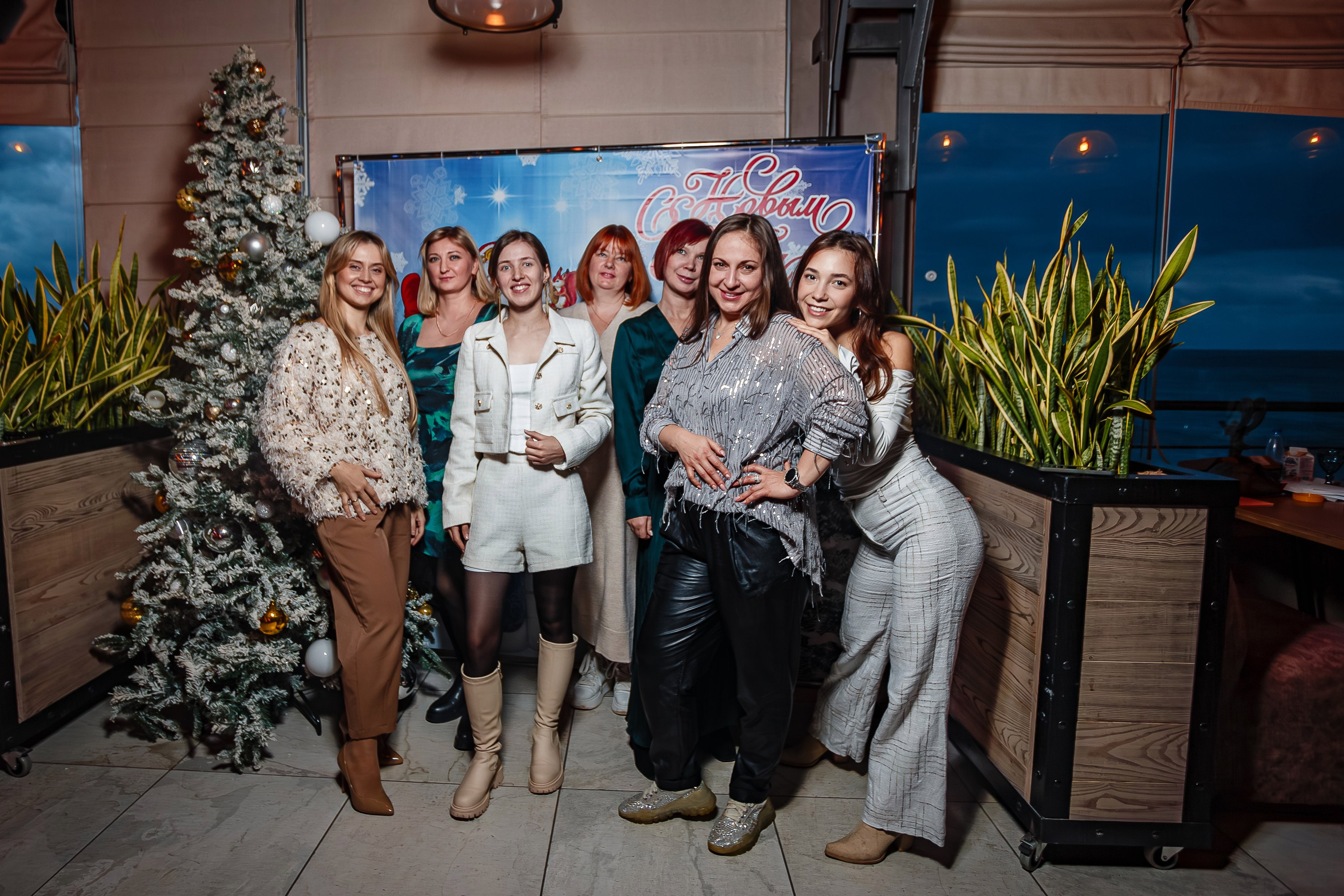 Новый годный АнтиКвиз_Palmira Palace_Ялта_15.12.2024. Аминов Руслан | Фотограф