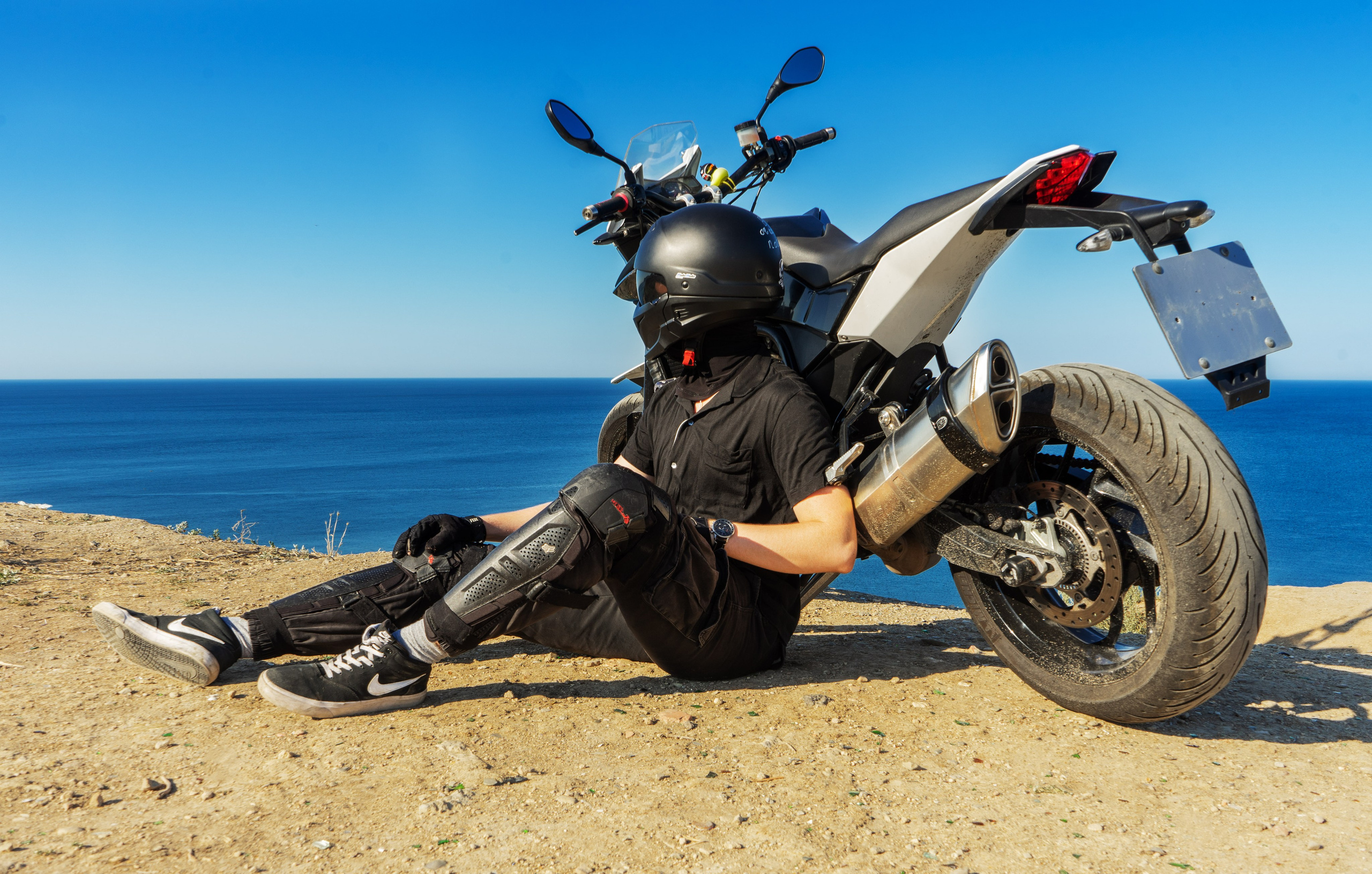 Мужская фотосессия с мото. Фотограф Екатеринбург Кокшарова Александра