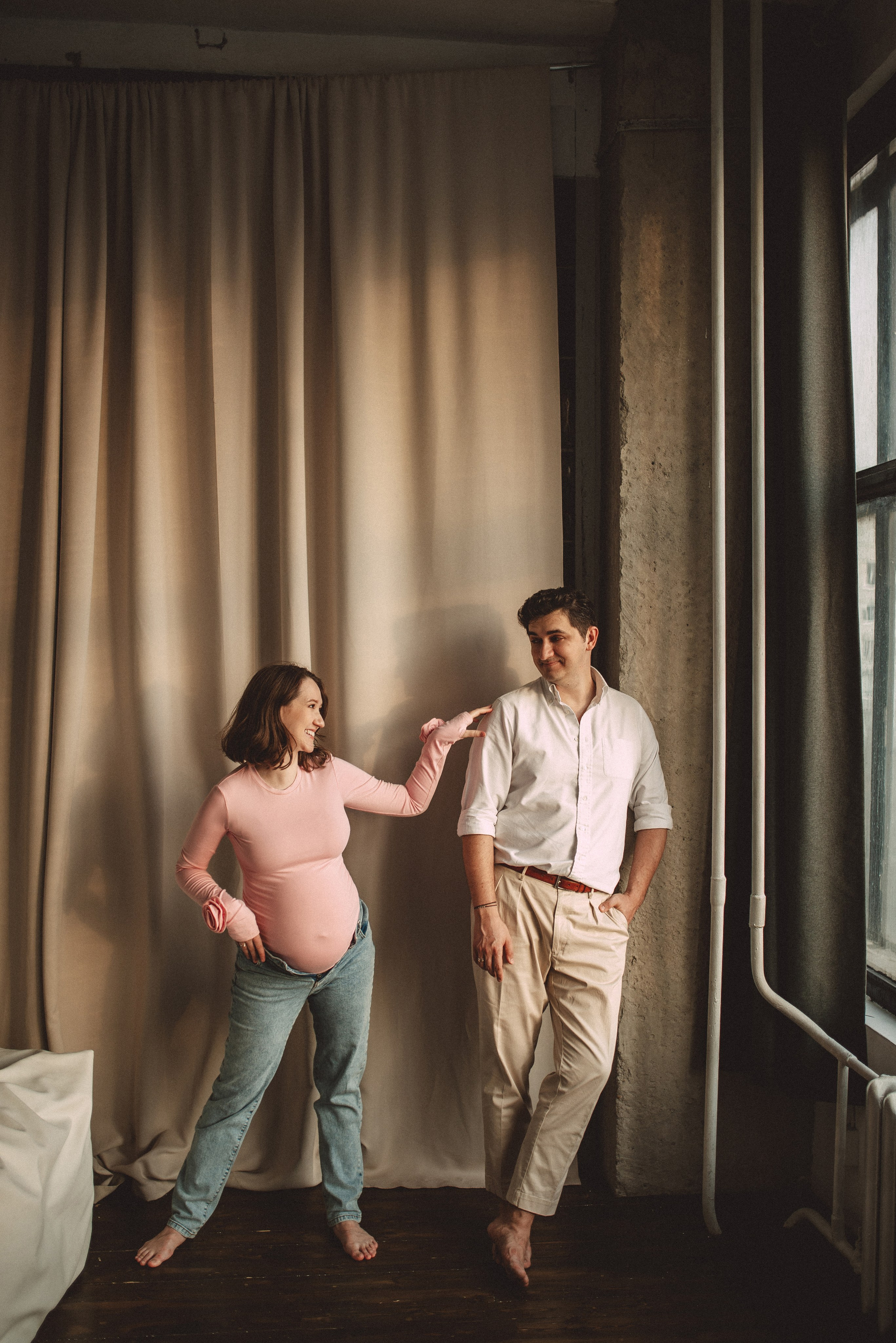 Фотосессия беременности в фотостудии. Семейная фотосессия Бутово Москва фотограф Алина Морщагина