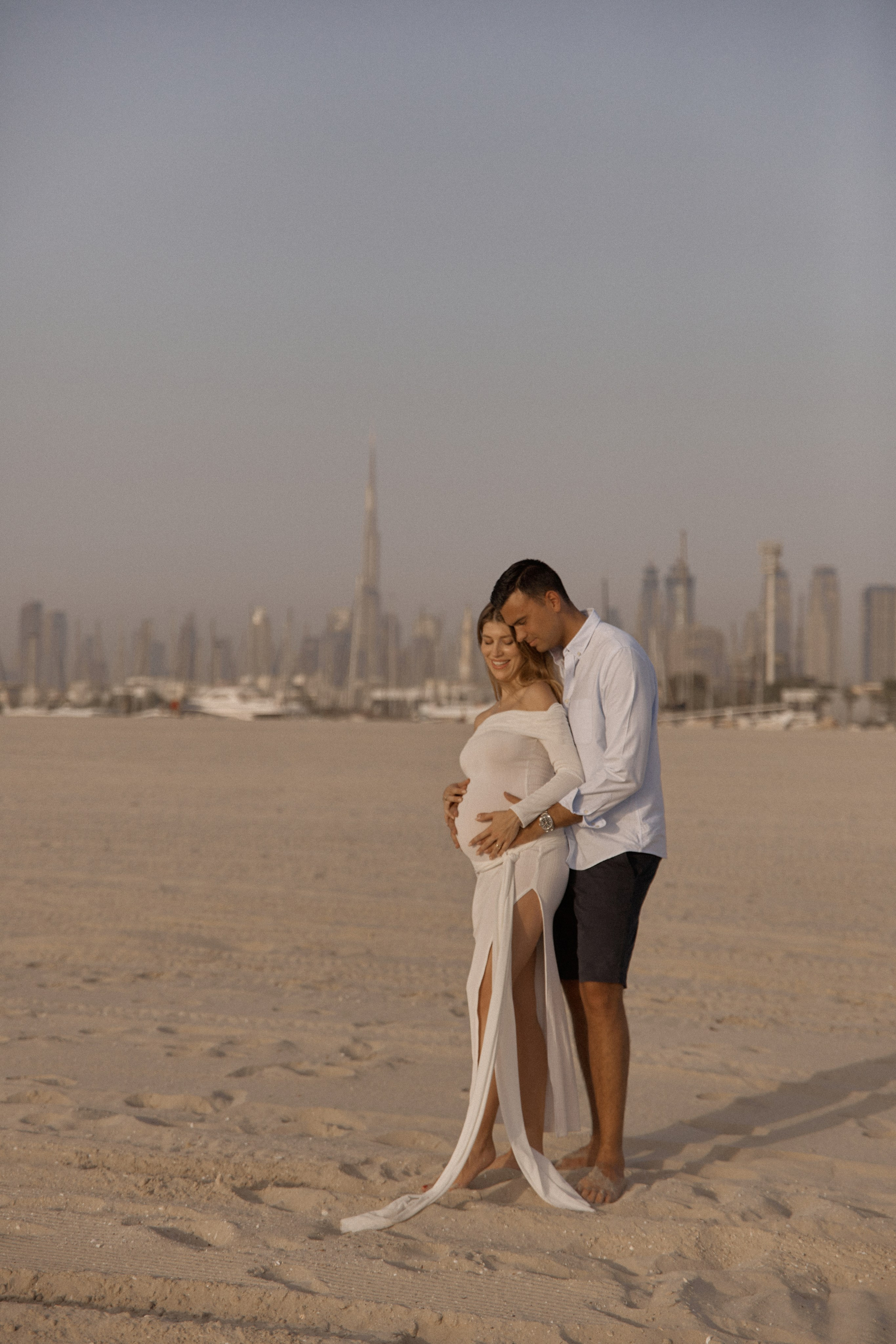 Stunning Pregnancy Photography Dubai | Timeless Shots