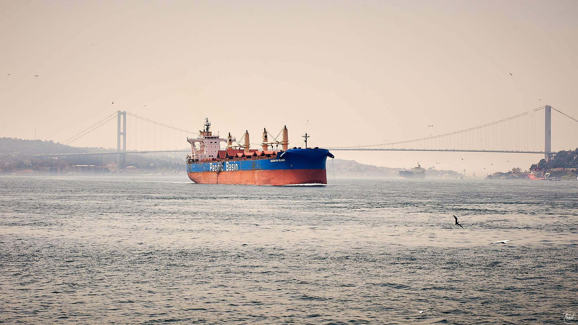 Istanbul, April 2021. Фотографии отовсюду и обо всем