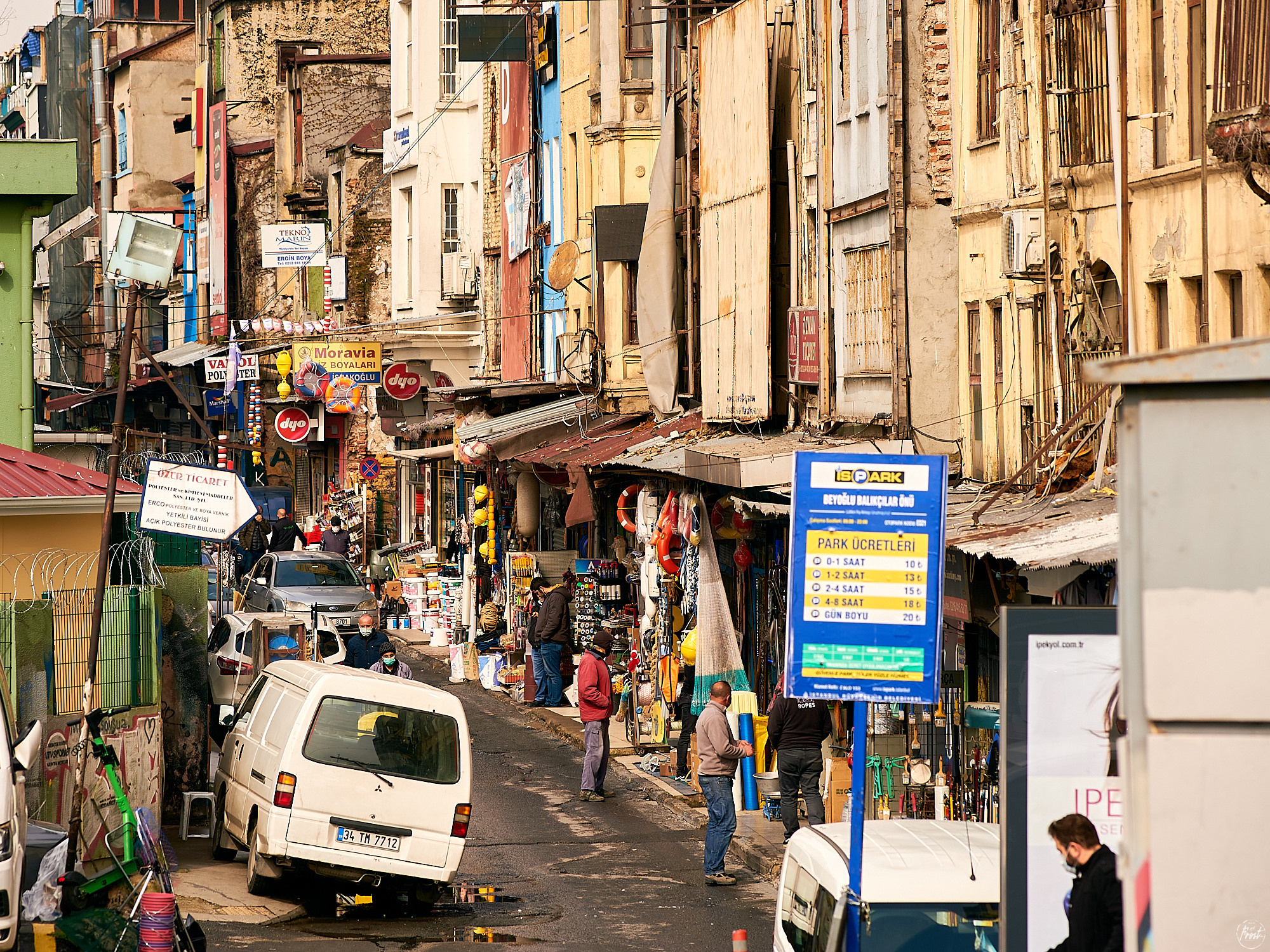 Istanbul, April 2021. Фотографии отовсюду и обо всем