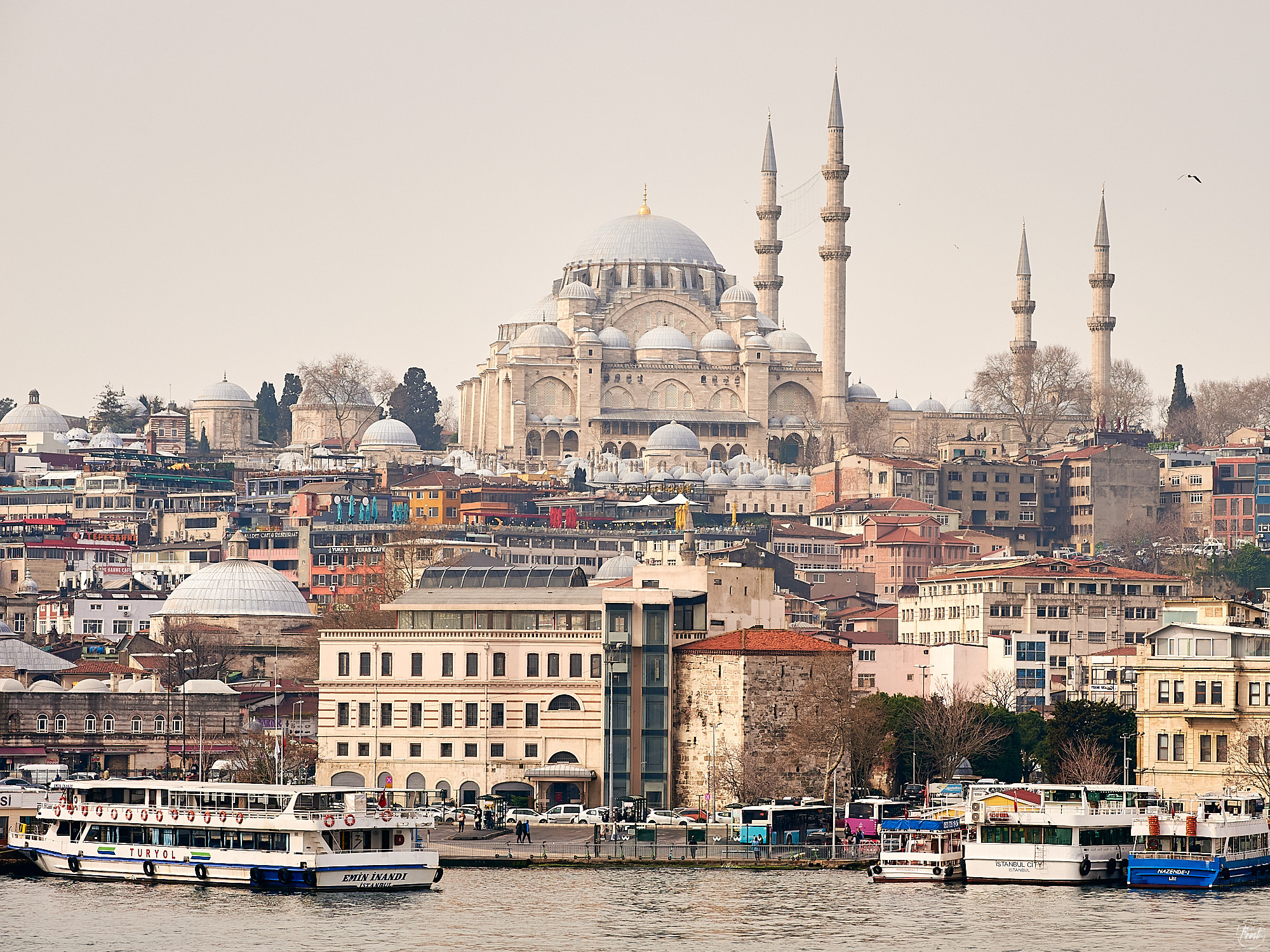 Istanbul, April 2021. Фотографии отовсюду и обо всем