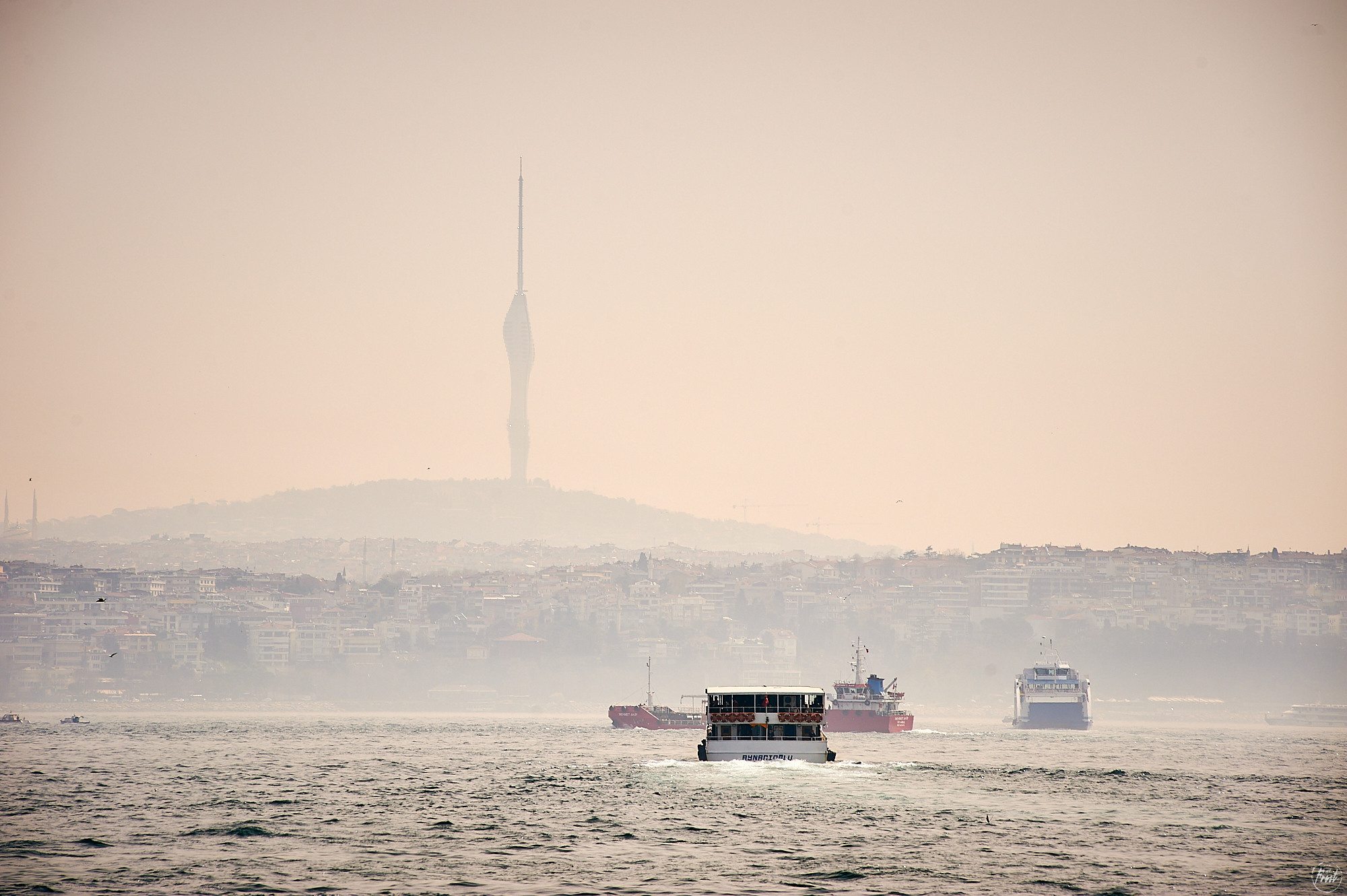 Istanbul, April 2021. Фотографии отовсюду и обо всем