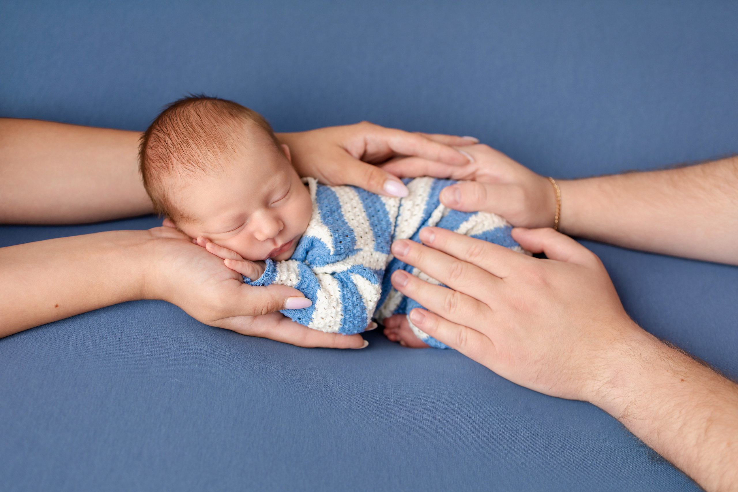 Дима 12 дней. Фотограф новорождённых Newborn Москва