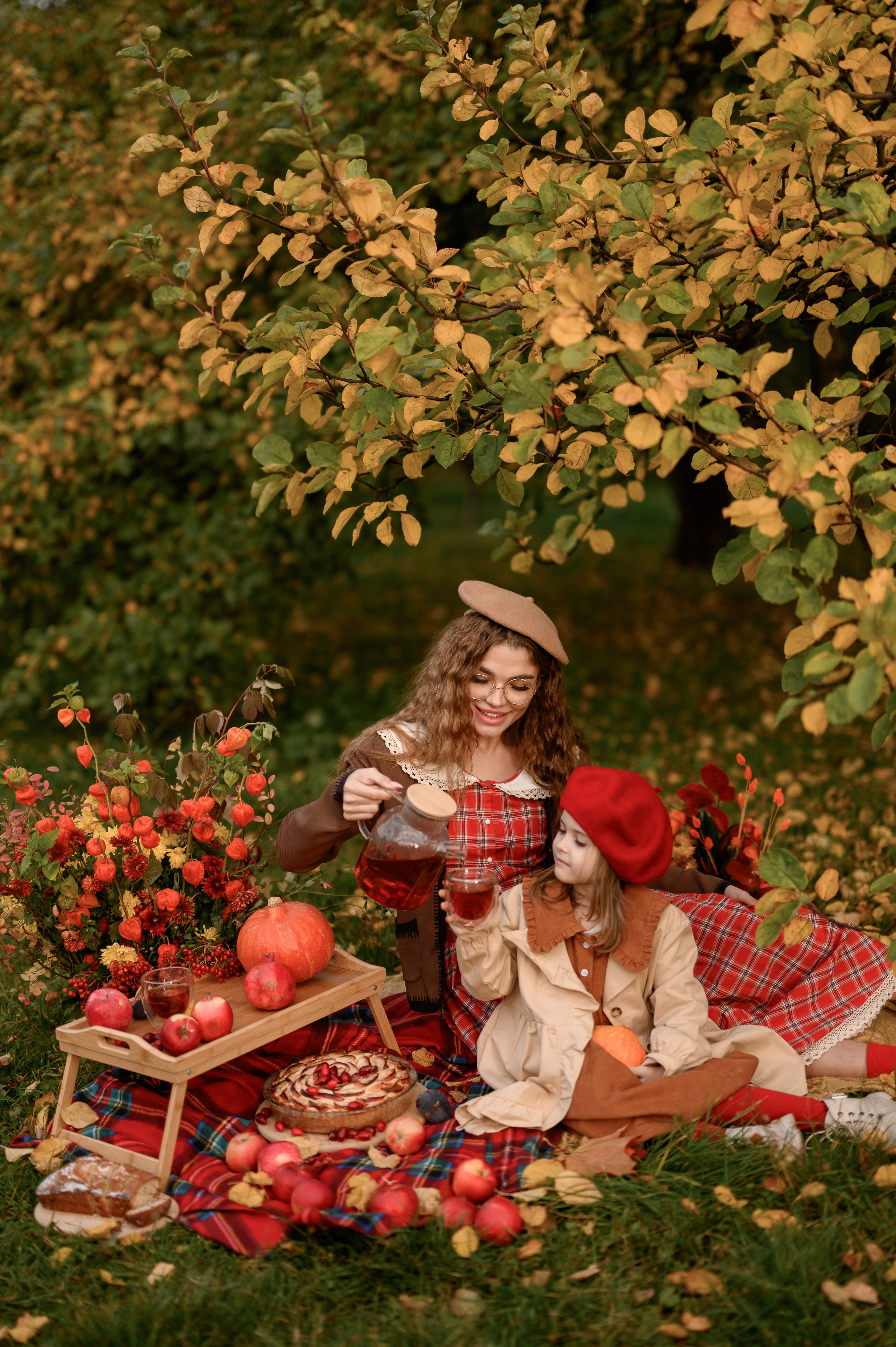 Фотосессия мама и дочка в парке. Semerlina.ru