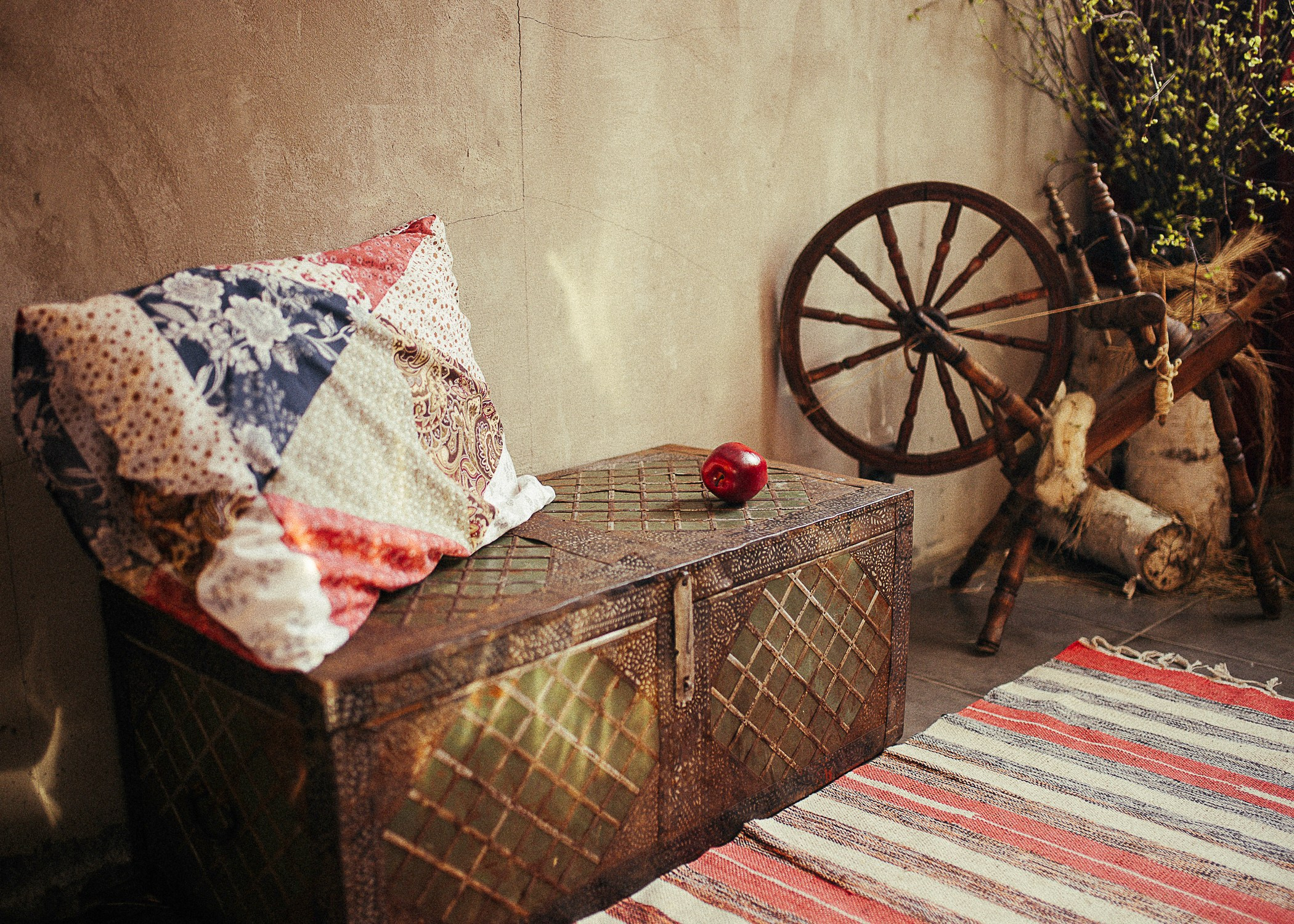 Фотостудия Зачарованный сад в Екатеринбурге — Студия с роялем для незабываемых фотосессий. Фотостудия «Зачарованный Сад» в 20 минутах от центра Екатеринбурга