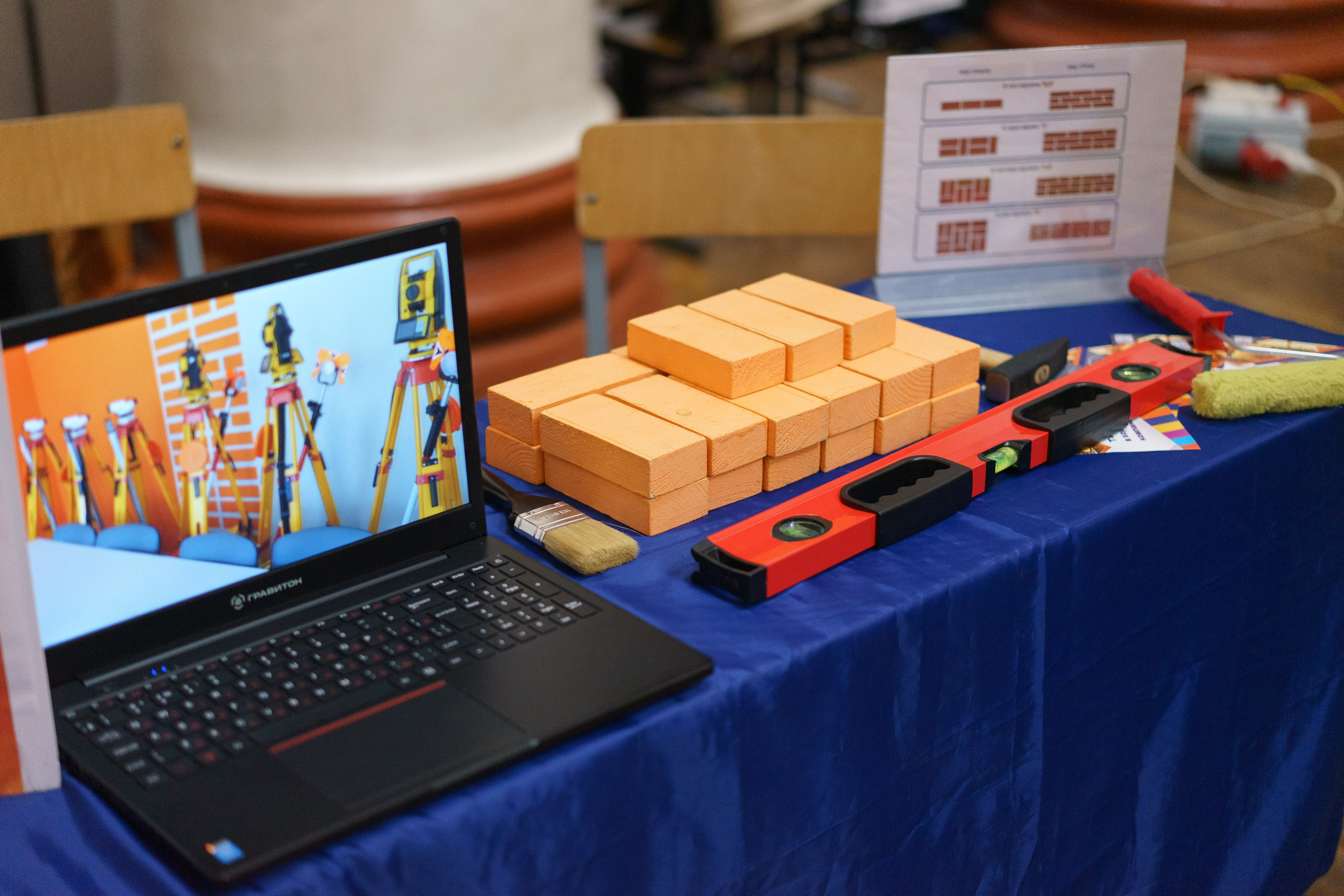 Межотраслевая выставка учебных заведений, Сафоново. Фотограф и видеограф Смоленск | Студия Цезарь