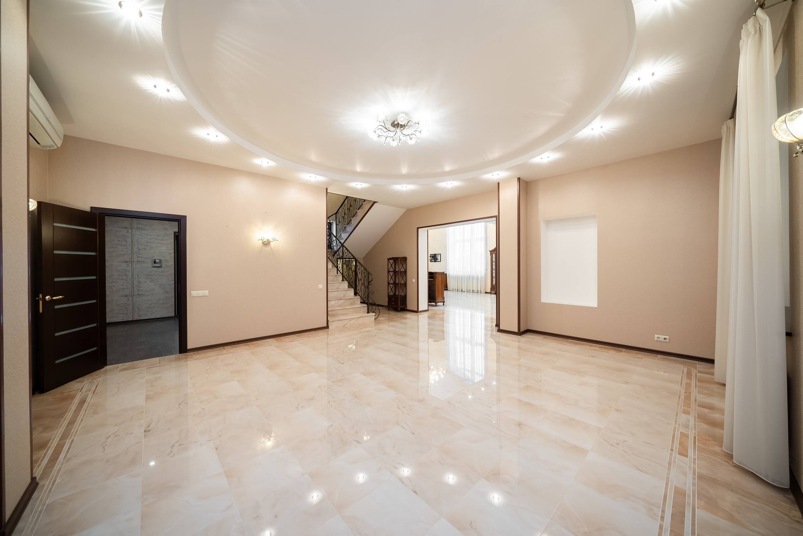 ДОМ п. АДМИРАЛ. Фото и видео-съемка Андраник Хачатурян