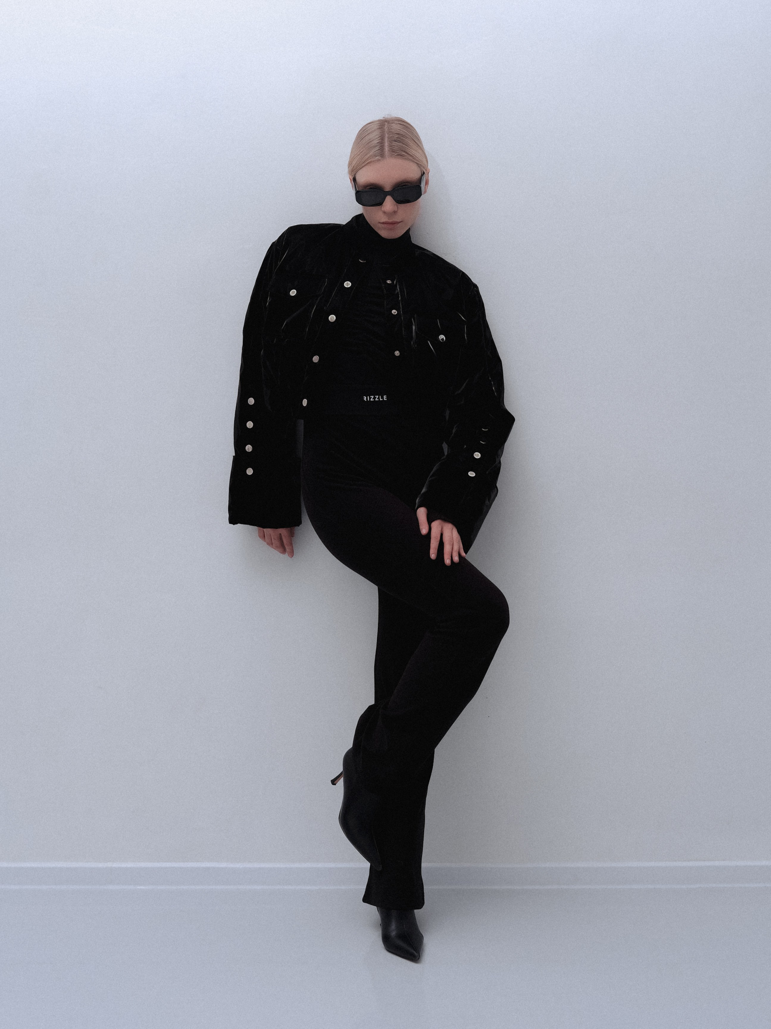 RIZZLE. CHRISTINA GRIG // photographer, content creator