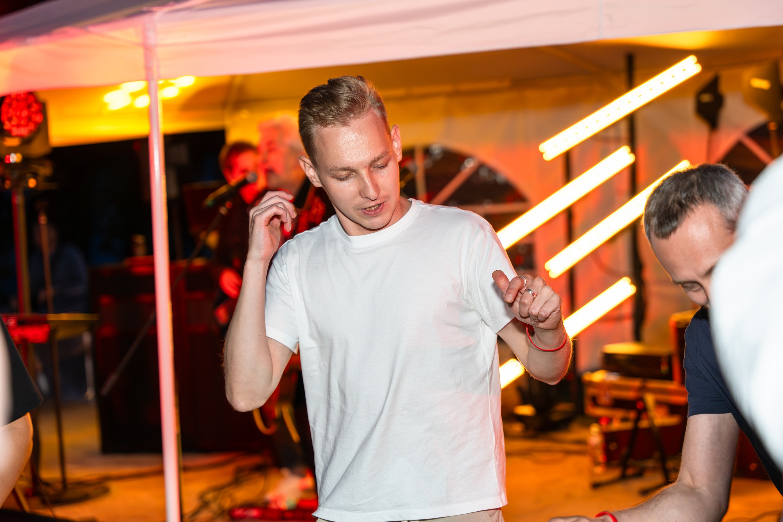 Фотосъёмка в ночных клубах. Фотограф в Казани
