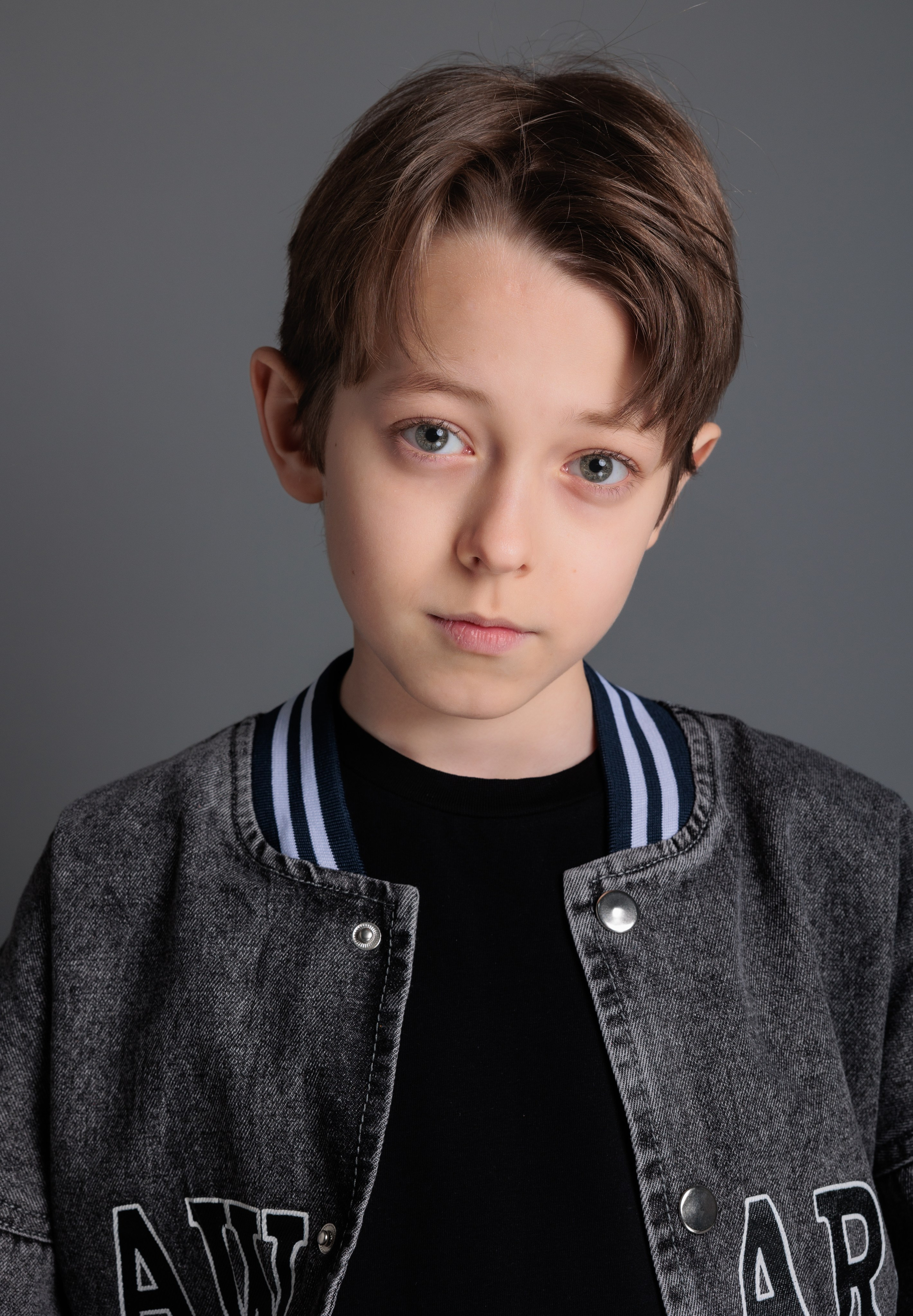 ЛЁША. Я фотограф из Москвы к Вашим услугам