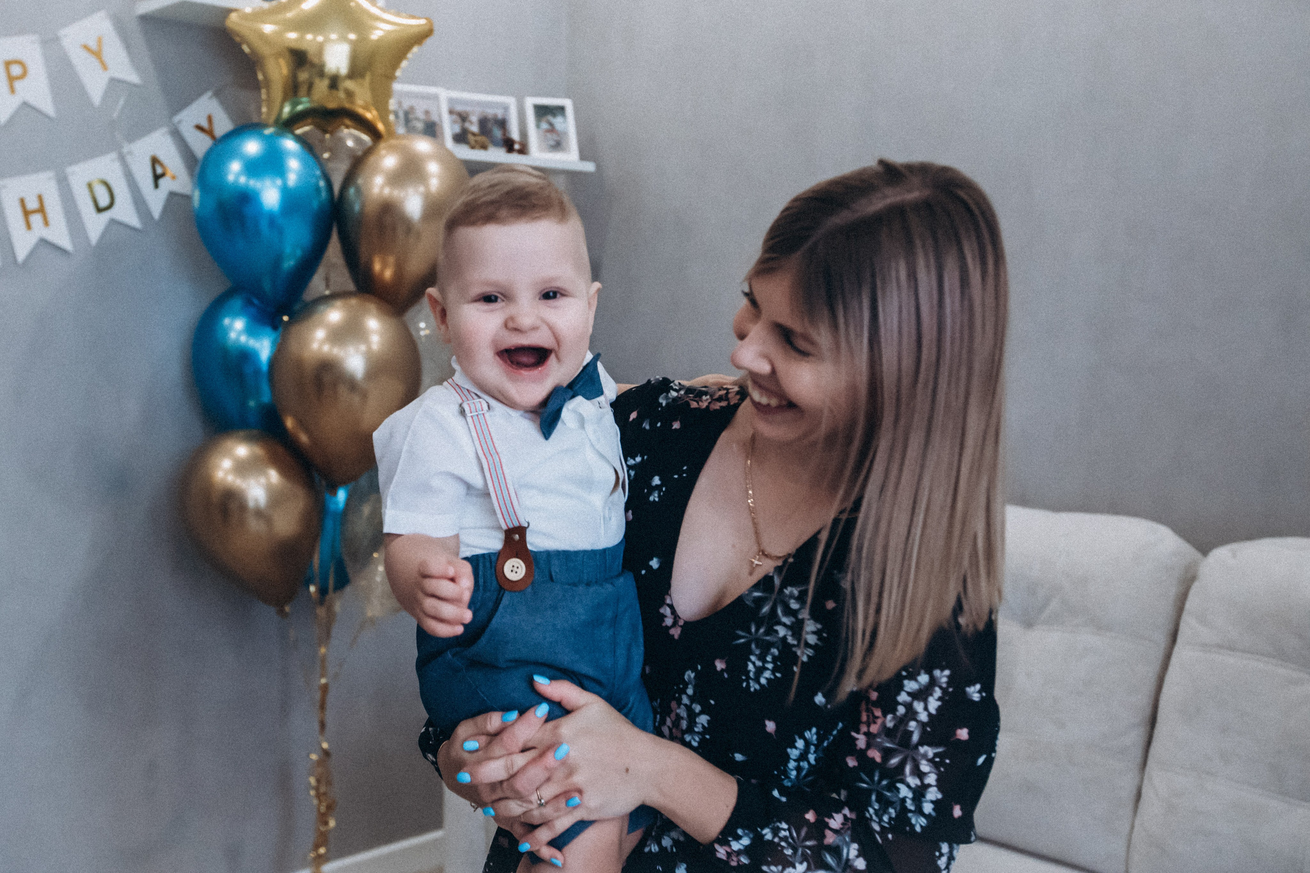 Семья Суворовых. Семейный фотограф Нижневартовск Тюмень Ефимова Ирина