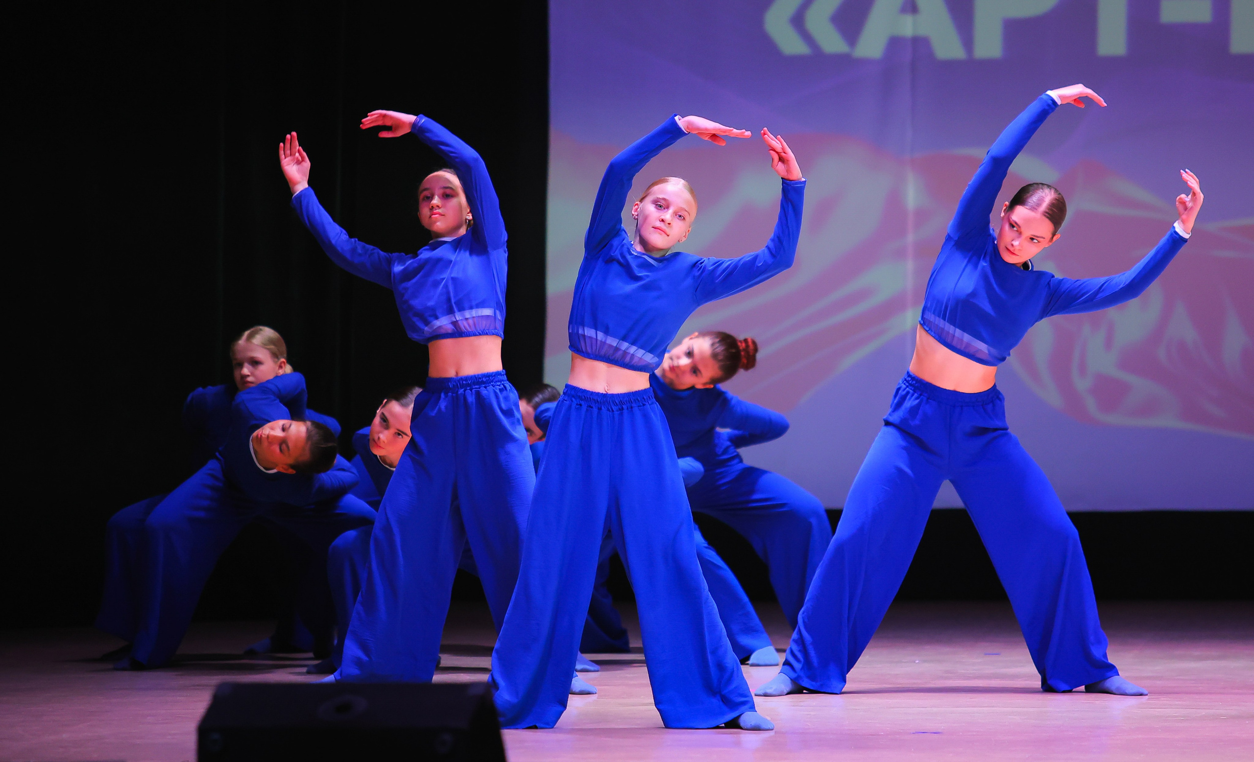 26.04.2025 Фестиваль хореографического искусства «АРТ-КОМПАС.ЮГ» г. Волгоград. Медиастудия Фото Концепт