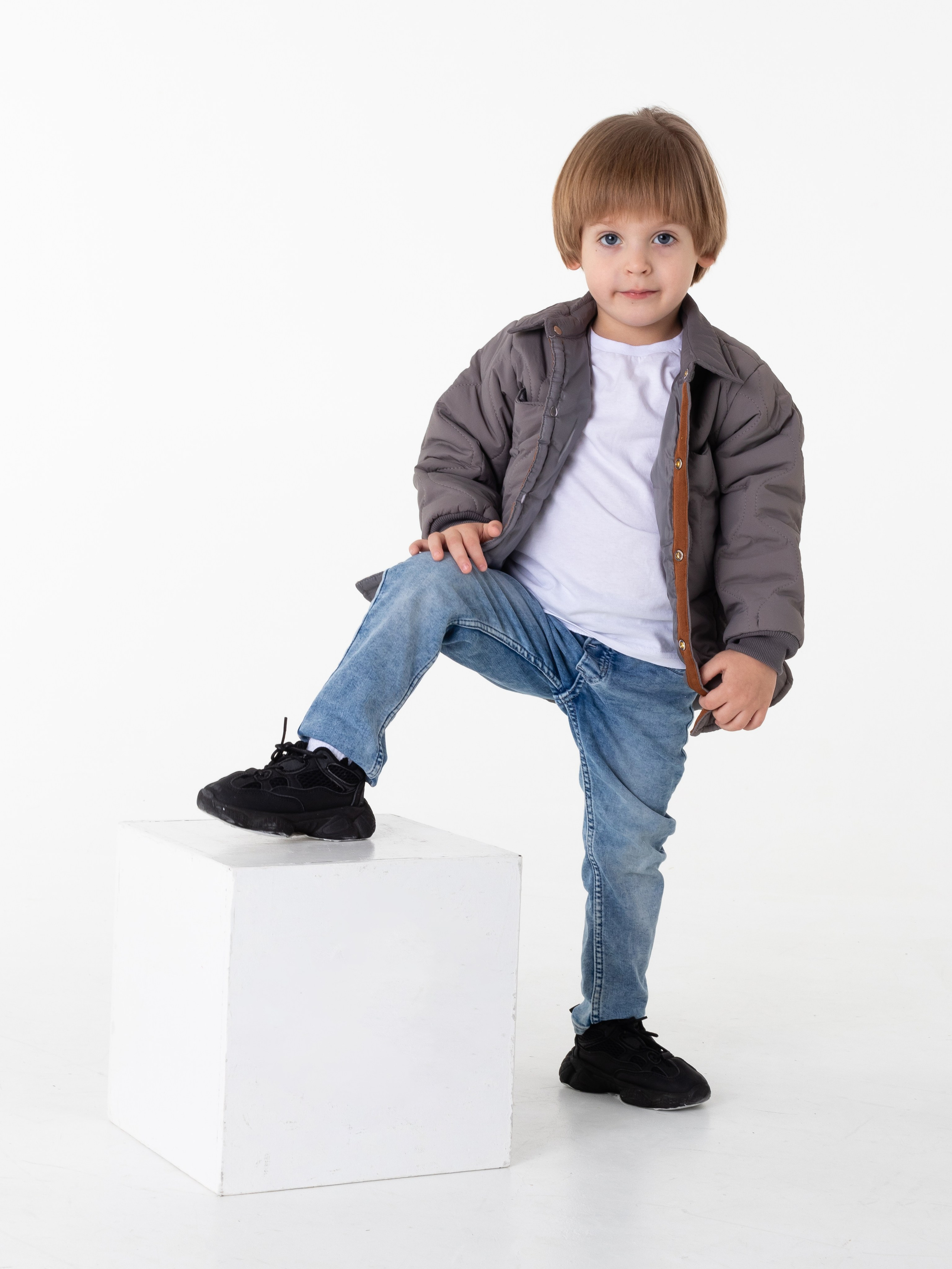 Детские куртки. Фотограф в Краснодаре Арина Кудряшова